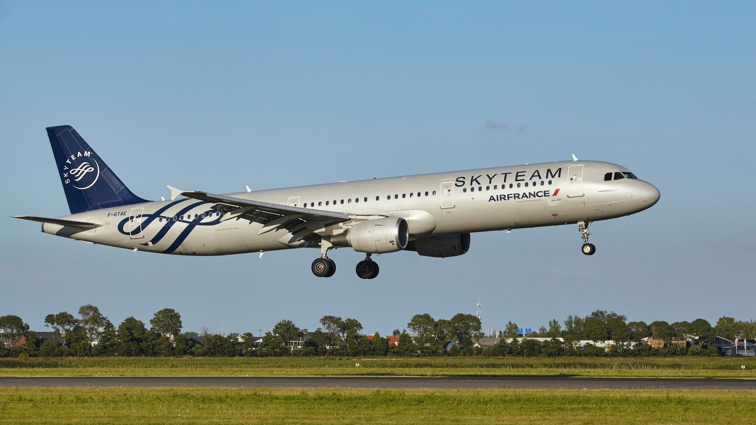 「世界最高の航空会社のロイヤルティプログラム」は、子供向けのフライト25％のフライトを提供しています