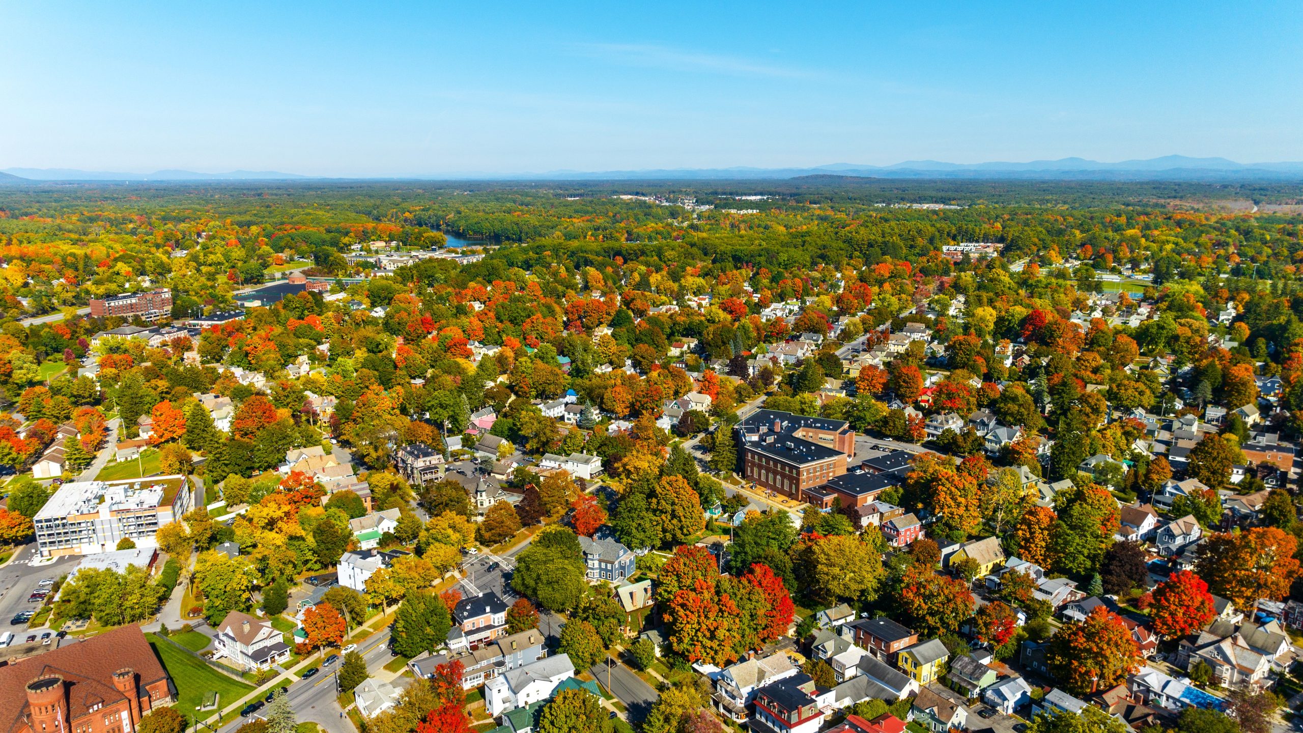ニューヨーク国立公園の近くの8つの小さな町を訪問する