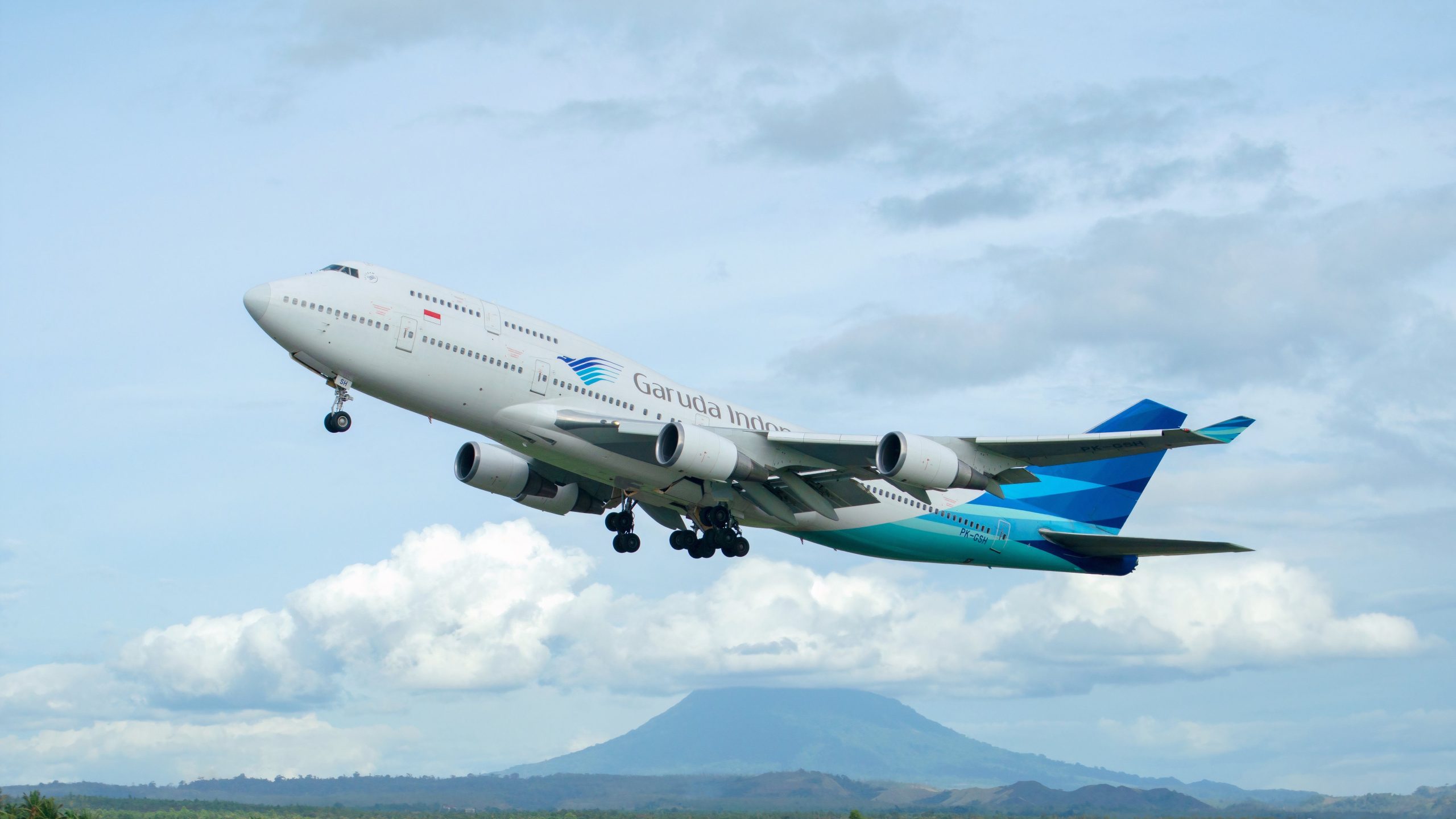 Garuda Indonesia Boeing 747エンジン消防隊の帰還Haj Flight