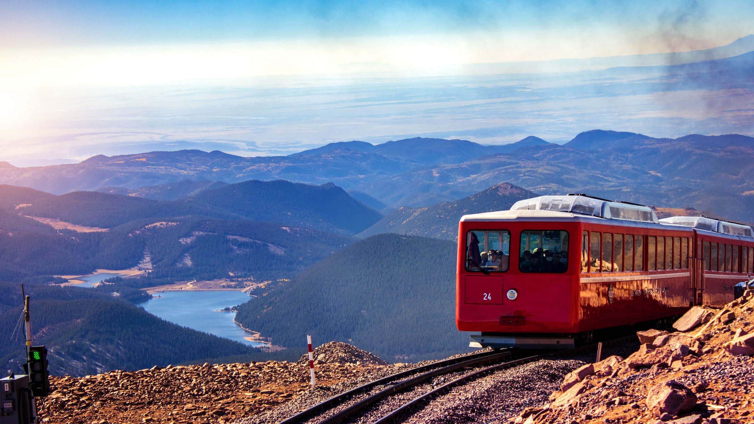 過小評価されている代替品のためにコロラド州の最高の秋の電車に乗る
