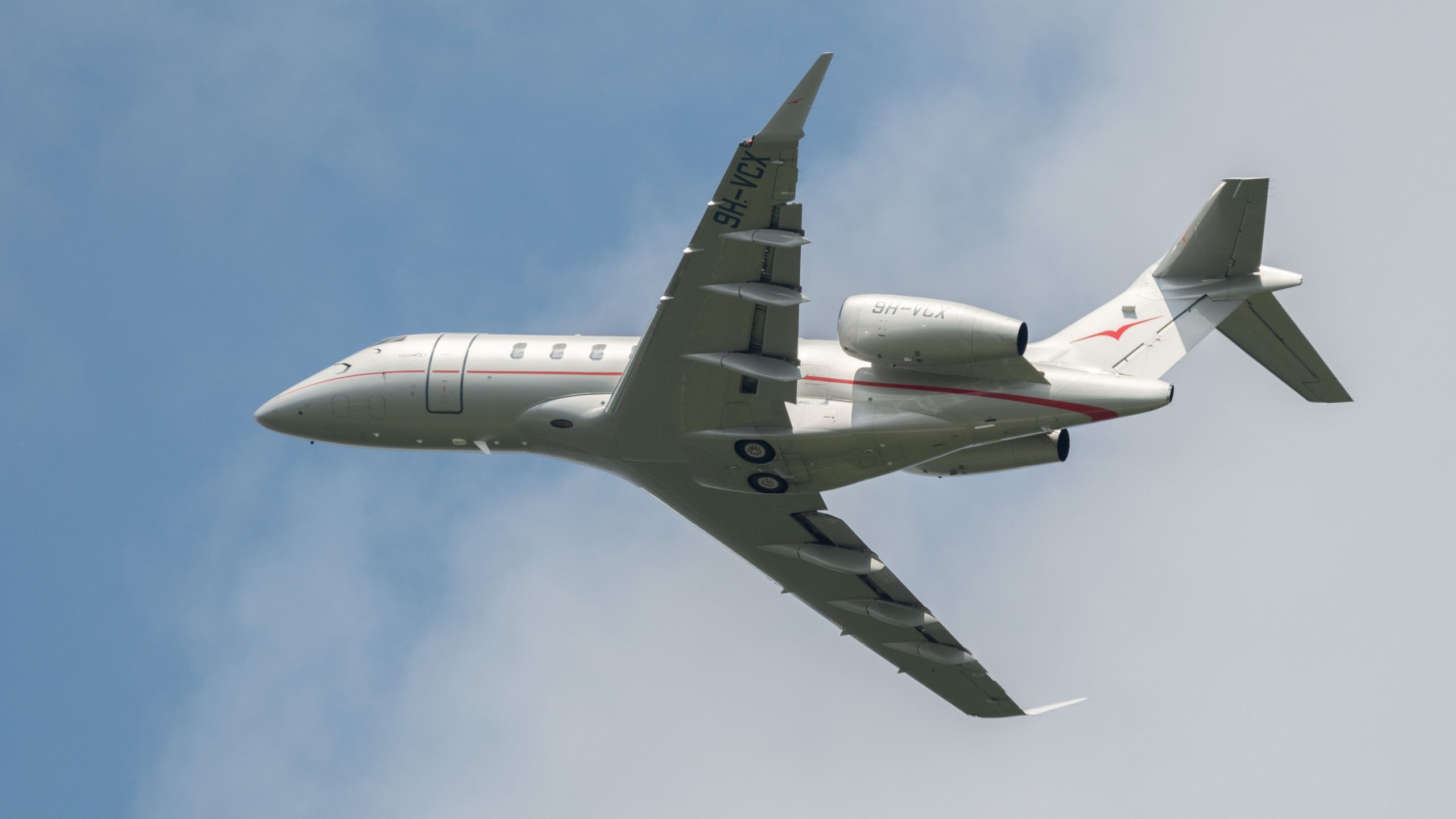 2024 Catarina Aviation Showでどの航空機が展示されますか？