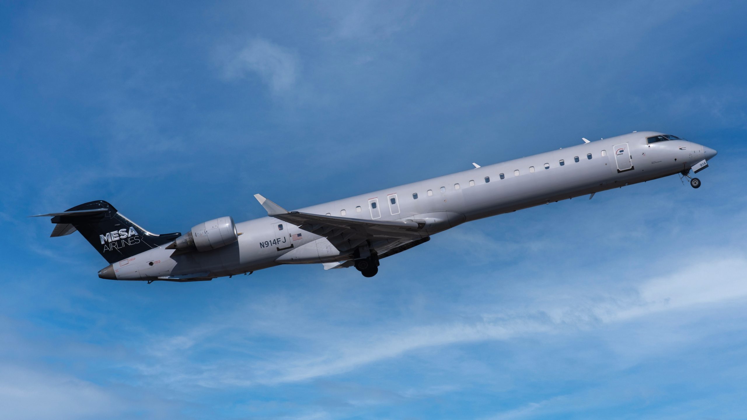 Mesa AirlinesのBombardier CRJ900SがUnited Express Colorsで描かれていないのはなぜですか？
