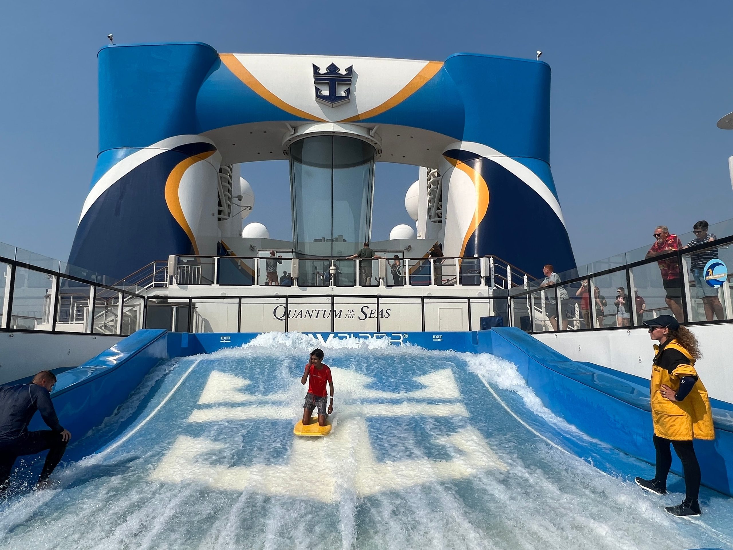 ロイヤルカリビアンは、無料の特典を削除するためにゲストに非難されています