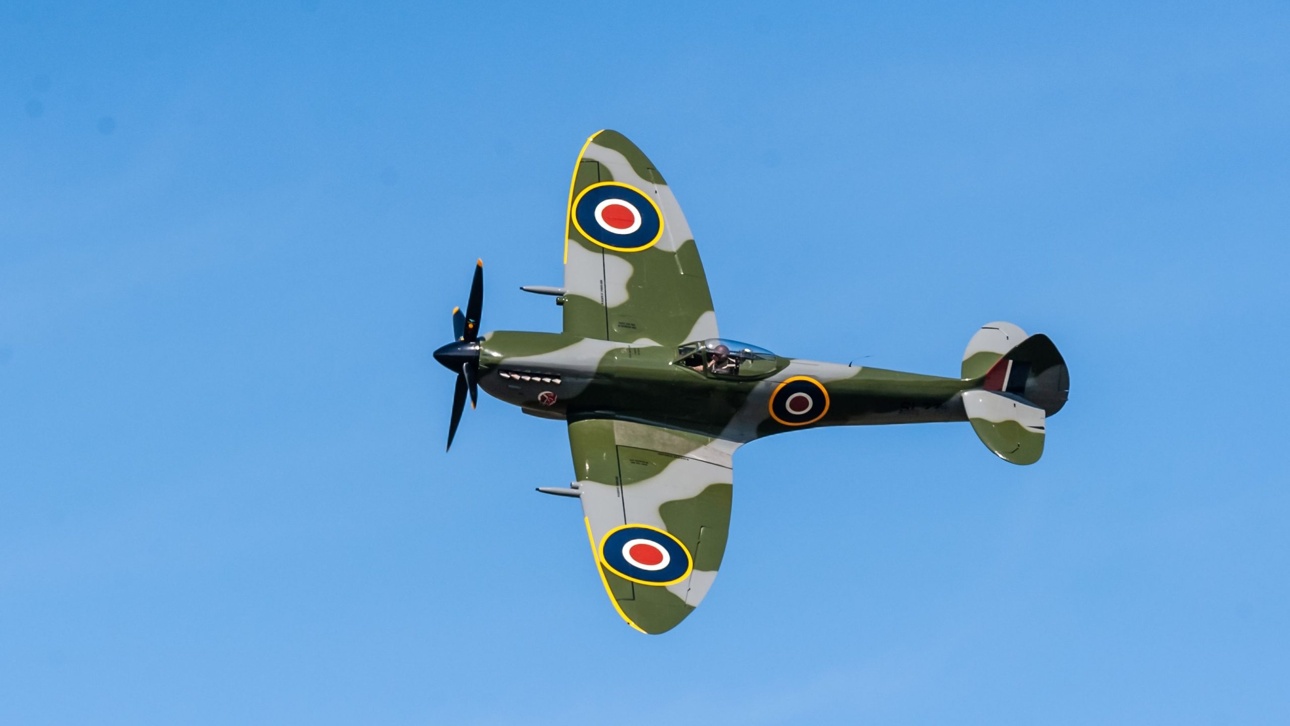 84年後：RAFは英国の戦いに示されている回復力を振り返ります