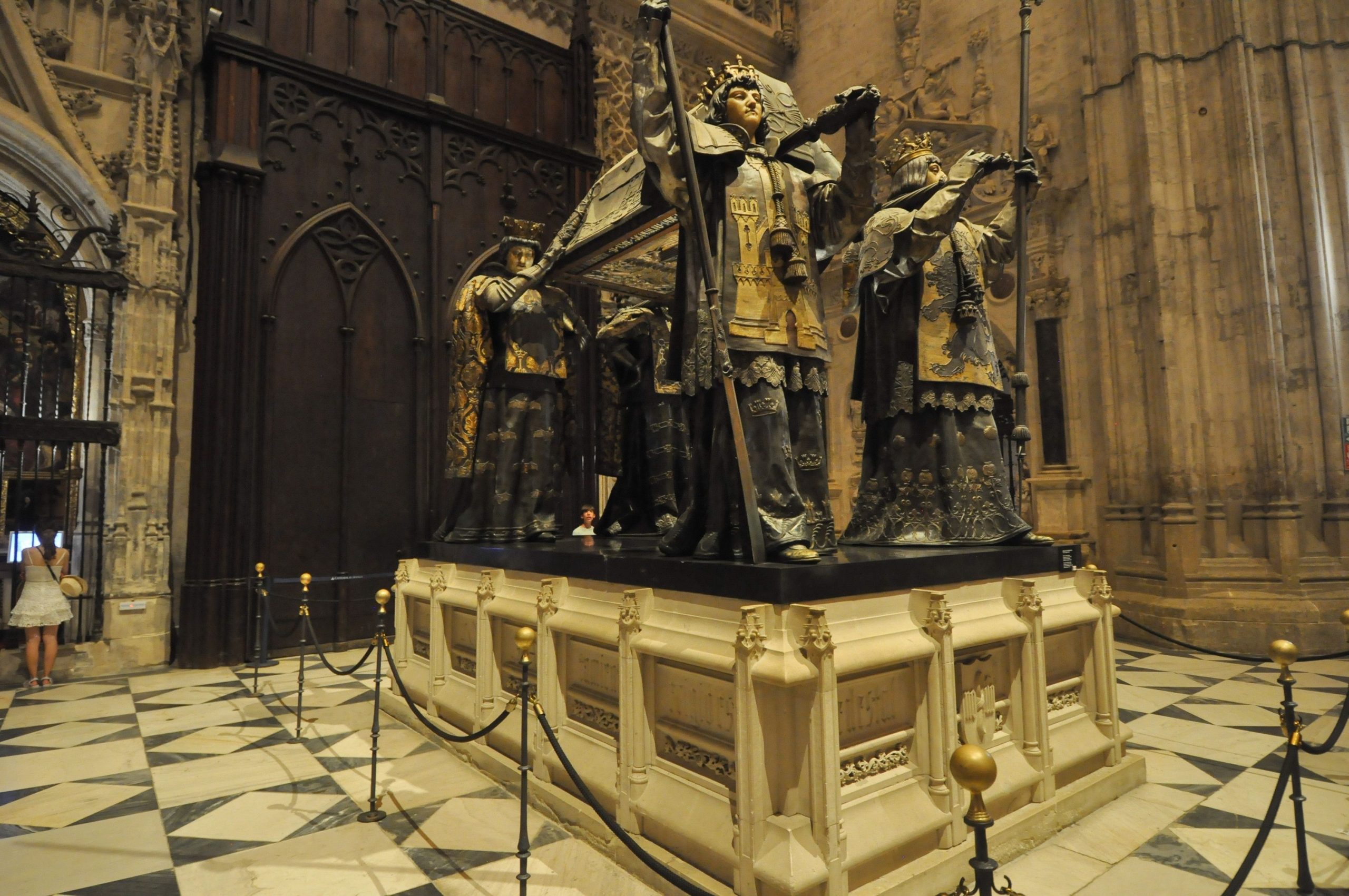 DNAはクリストファーコロンブスが埋葬されている場所の500年前の謎を解決します