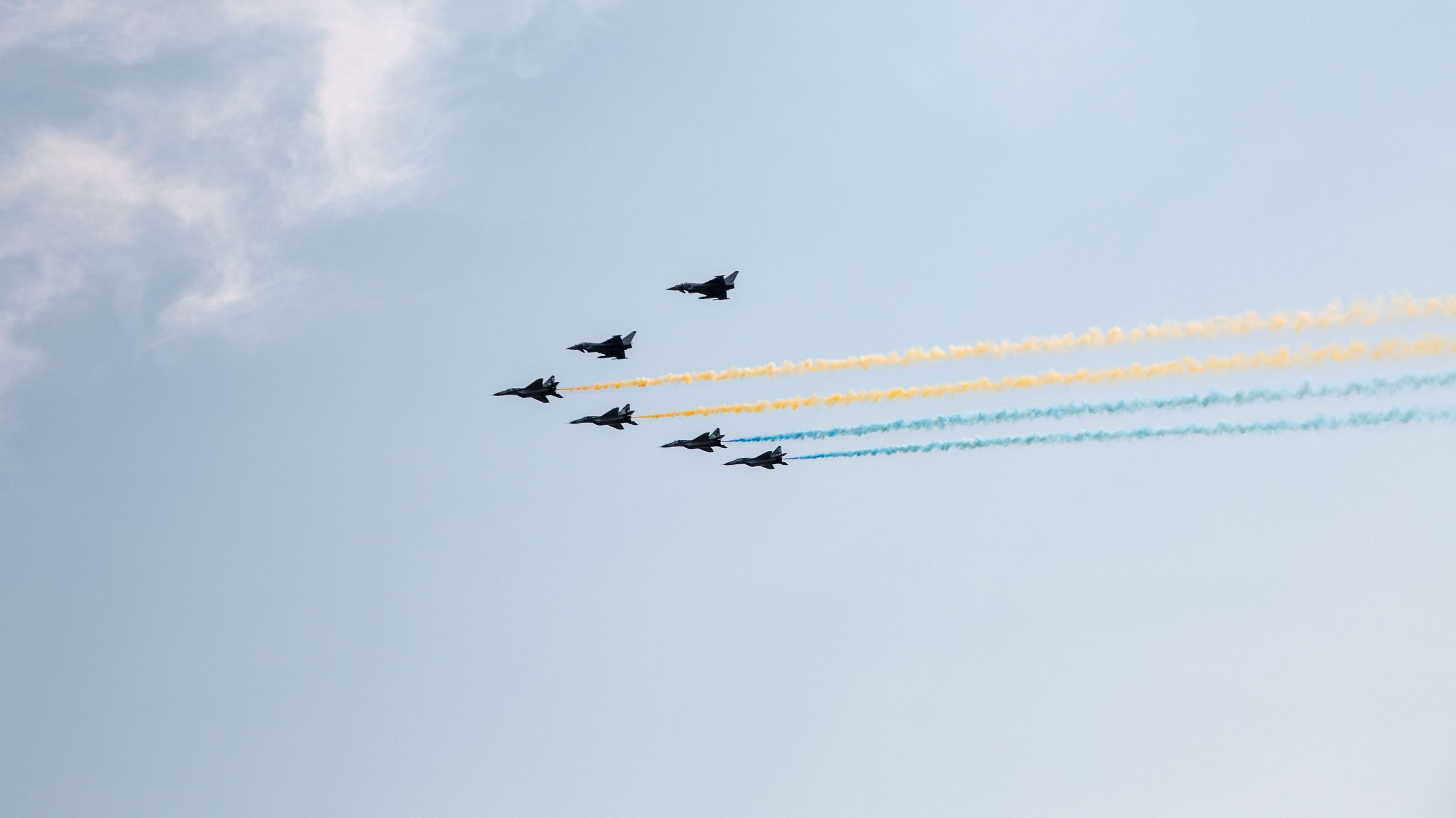 ウクライナは、ロシアのストライキからそれらを保護するために、いくつかのF-16を国境の外に置いているかもしれません