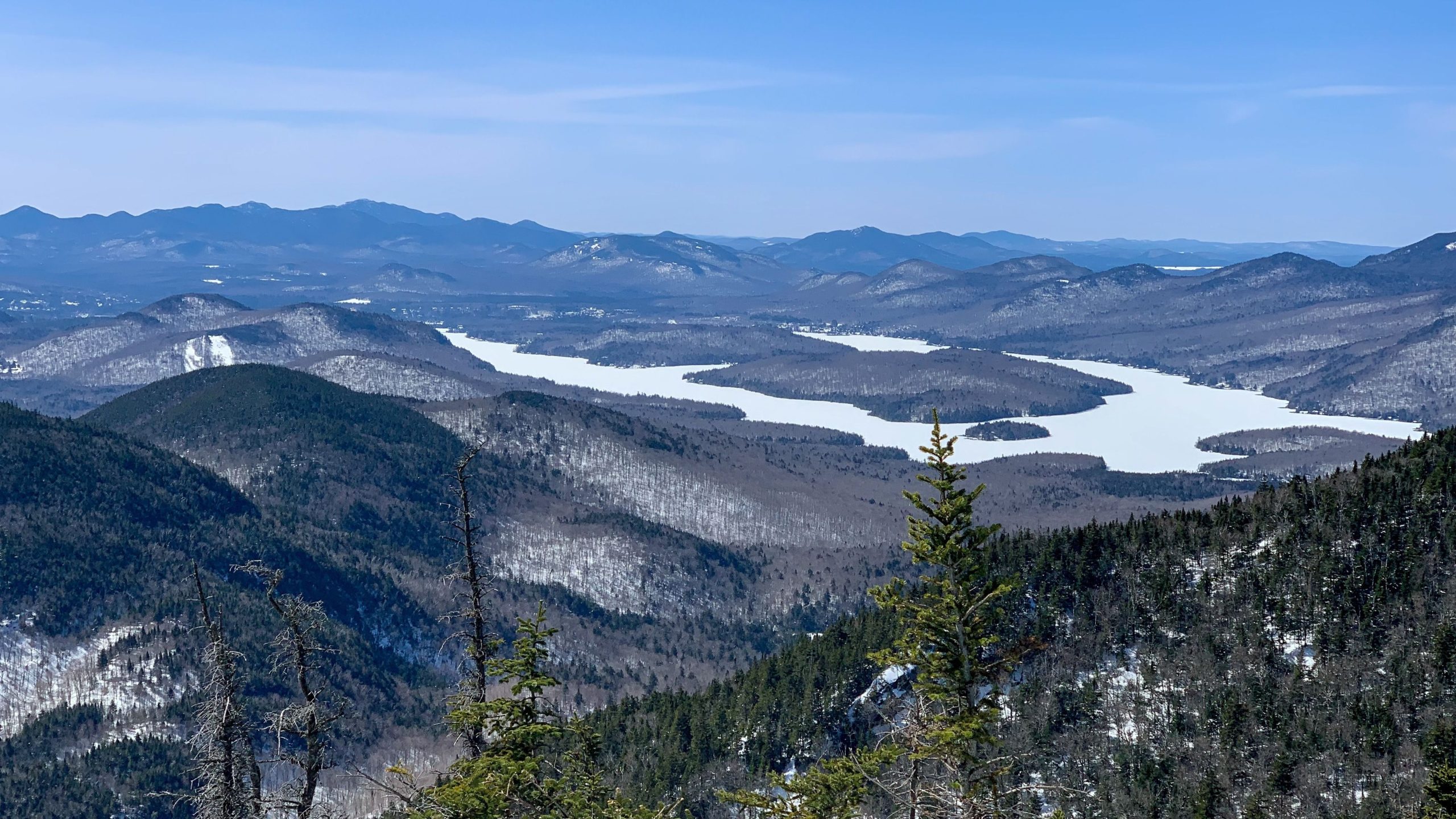 「ニューヨークのバンフ」は、冬の間にアメリカで最も過小評価されている見解を持っています