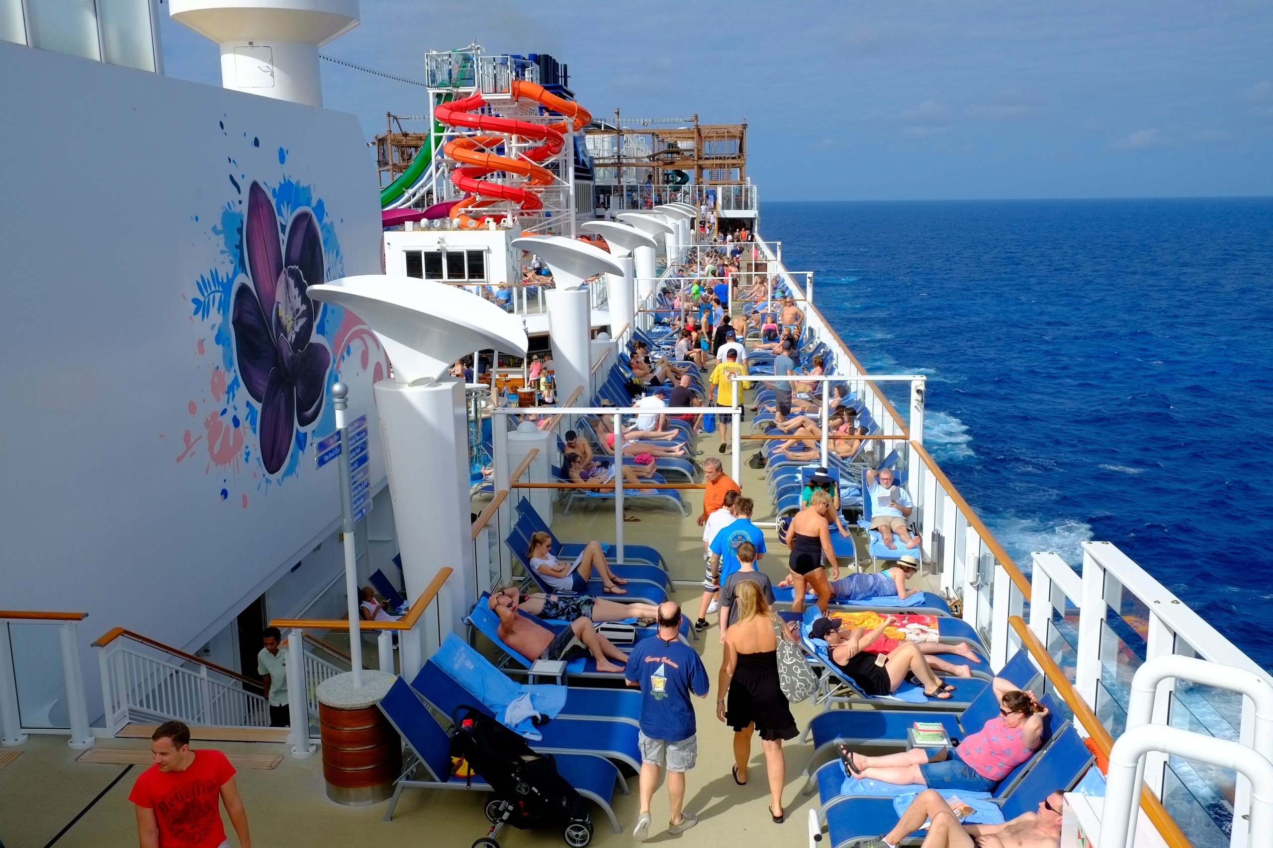 実際に重要なビーチチェアルールを実施したことでゲストに賞賛されたノルウェーのクルーズライン