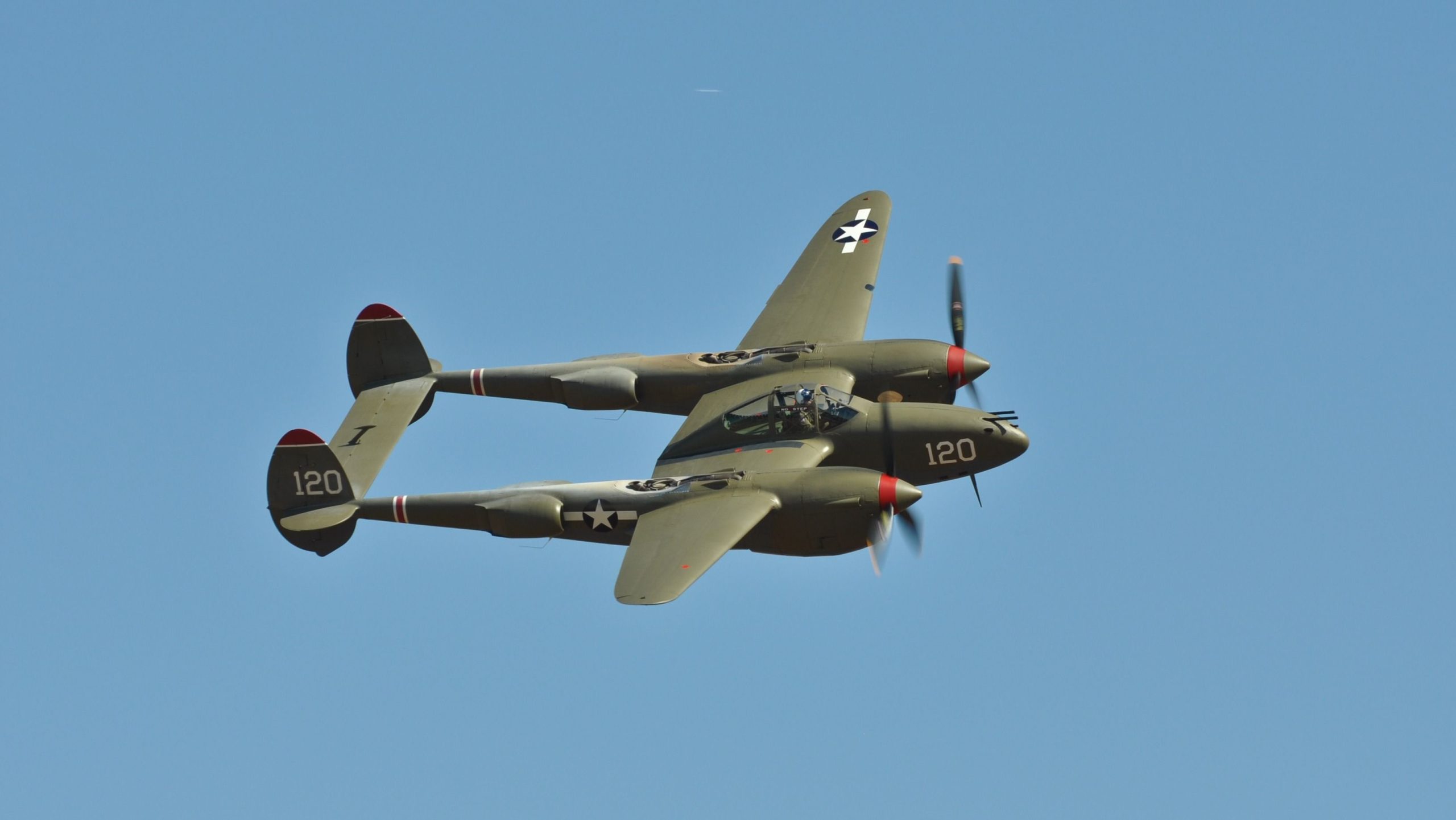 米国がどのように軍用機の記章を開発したか