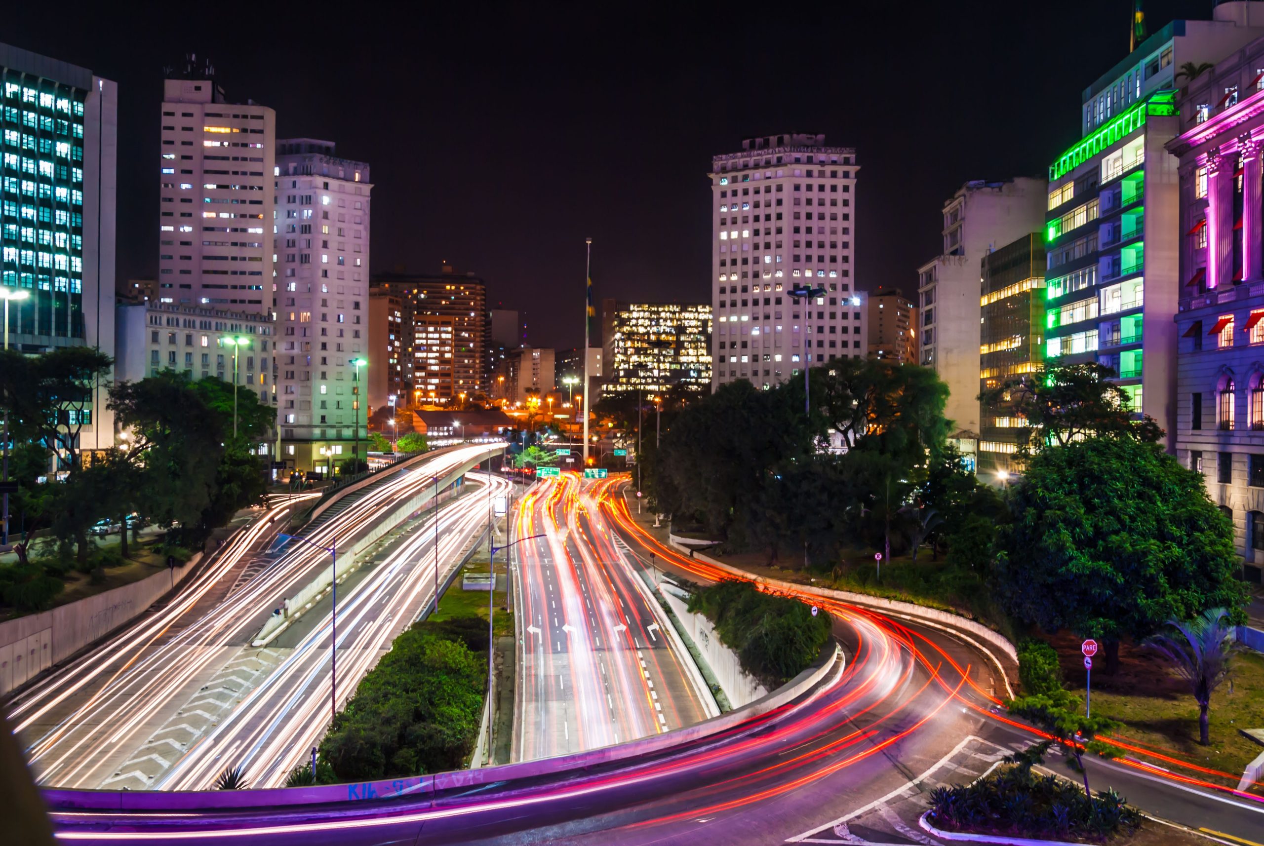 ブエノスアイレスは南アメリカで最大の都市ではありません