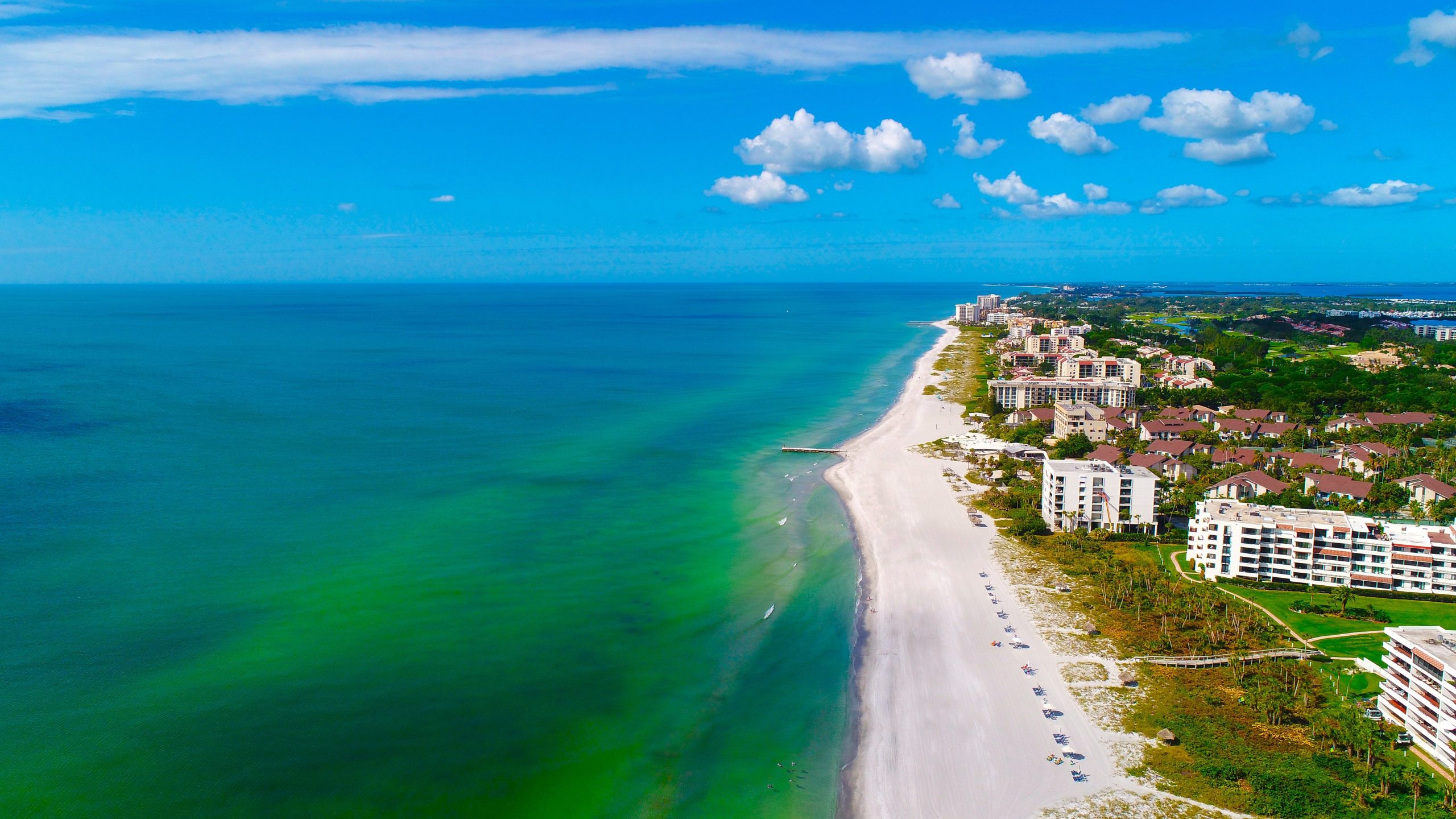 静かなビーチと美しいリゾートで最も魅力的なフロリダのキーにキーウェストを交換してください