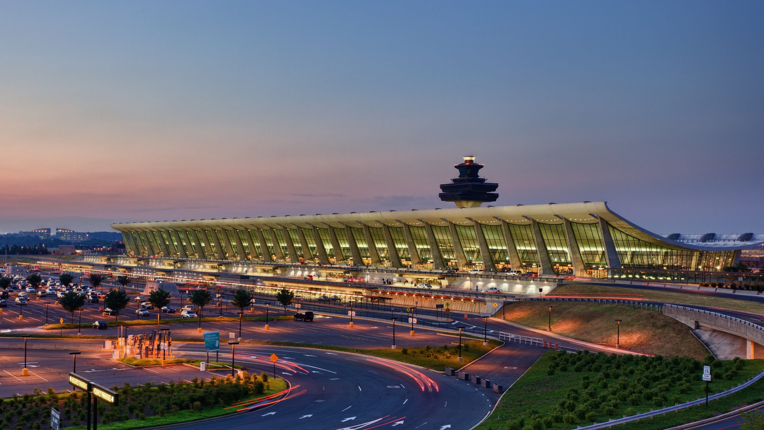 米国の税関は、ワシントンダレス空港でのホットチョコレート輸送に隠されたコカインを押収します