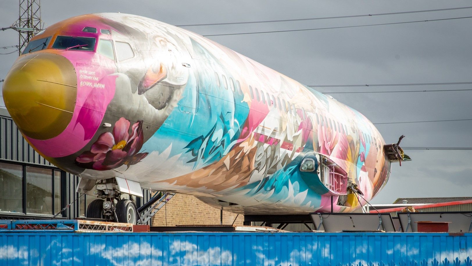 ボーイングビジネスジェット727は豪華なAirbnbになりました