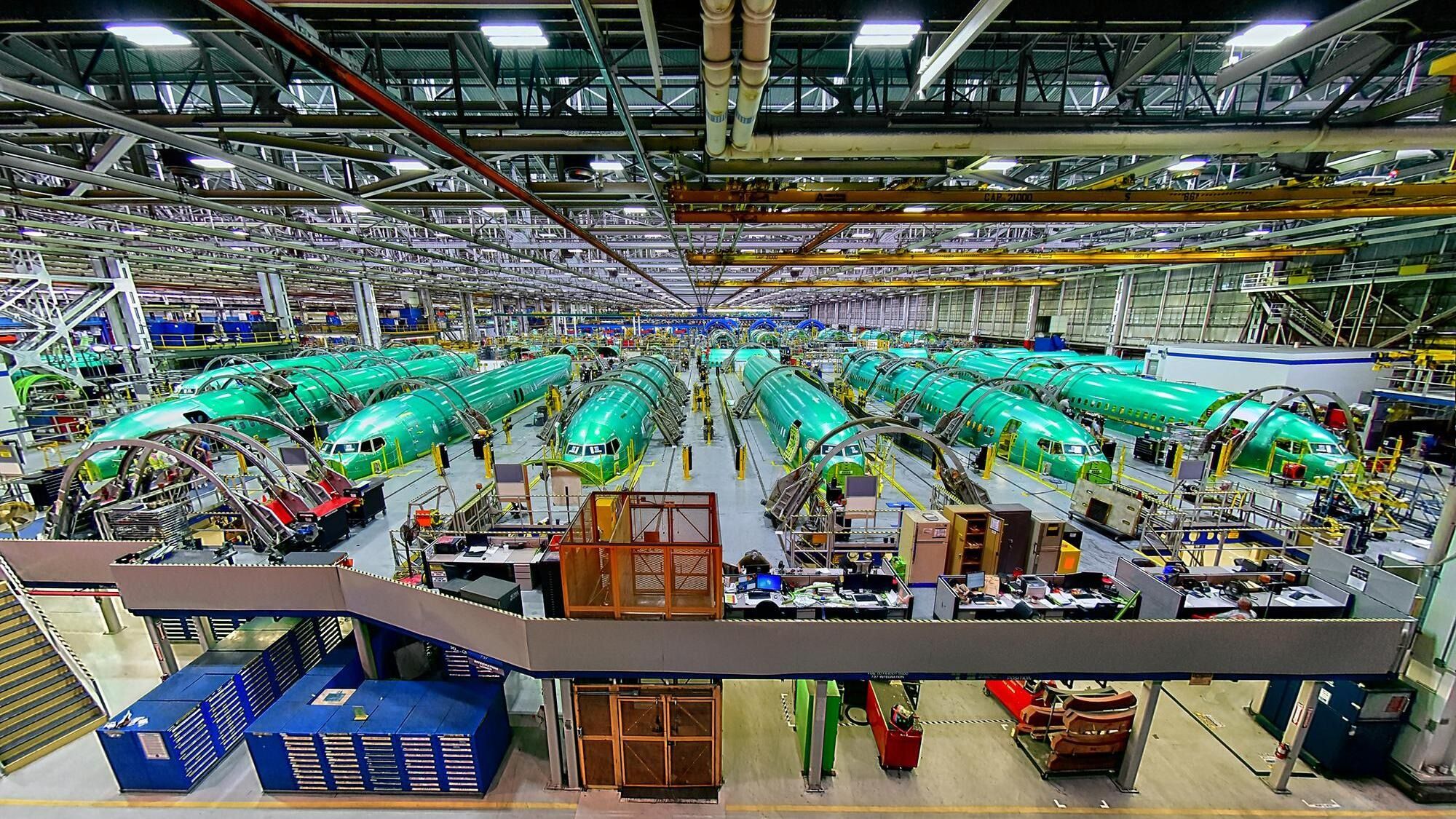 ボーイングは伝えられるところによると、Spirit Aerosystemsの737胴体在庫はかなりのものだと言います