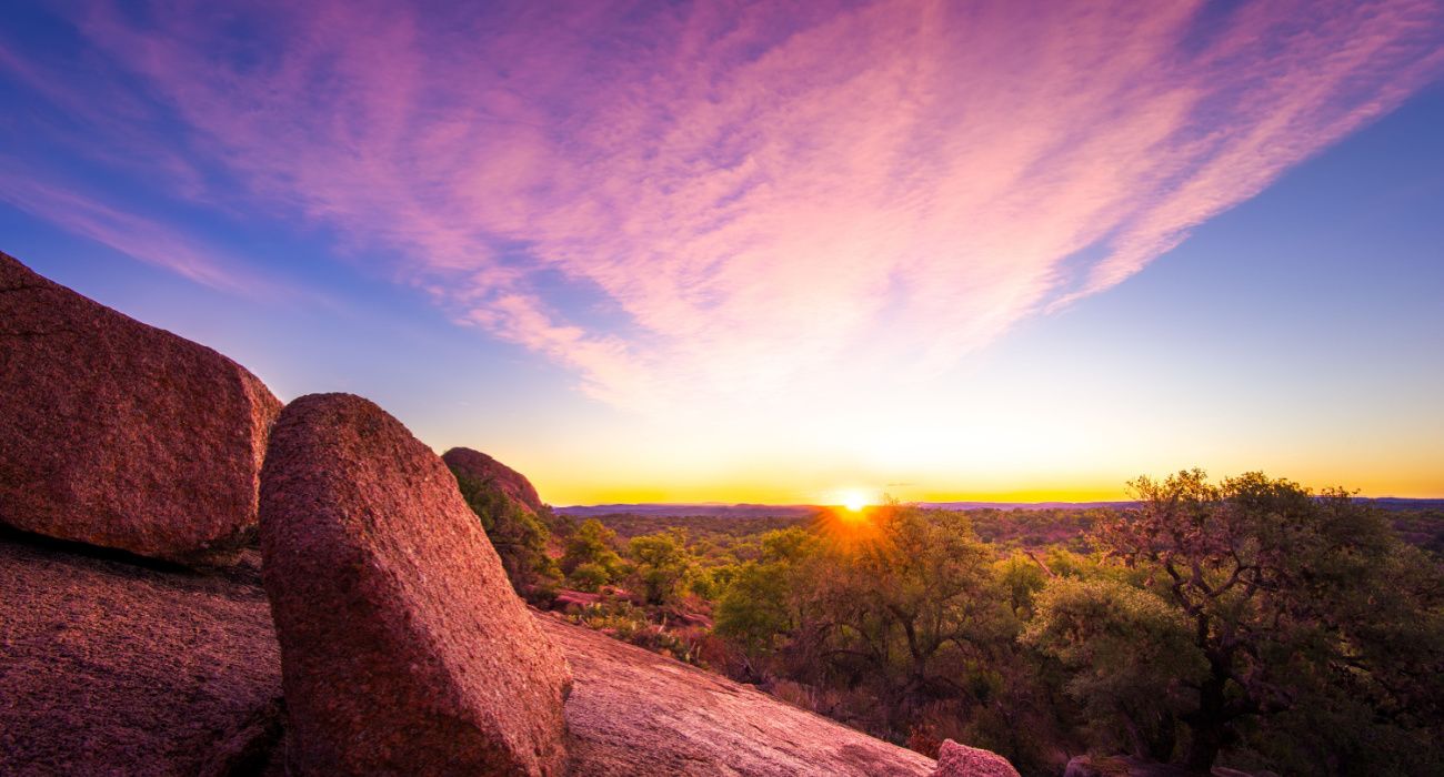 これはテキサス州で最も訪問されていない州立公園であり、陥没穴の本拠地です