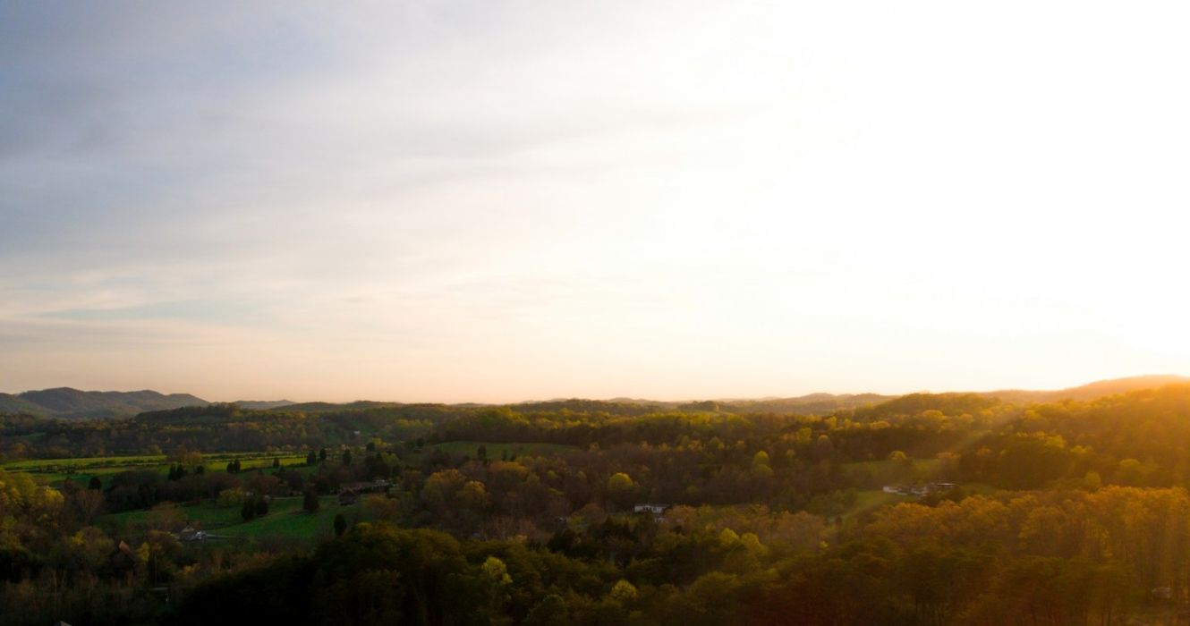この気まぐれなテネシー村は冬に訪れるのに最適です