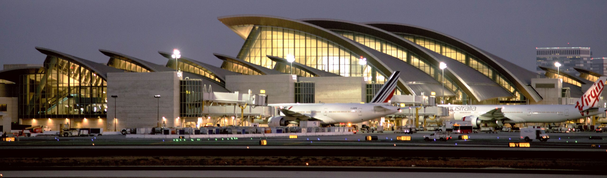 LAXは、中国航空の乗客からの麻疹の曝露の可能性を警告しています