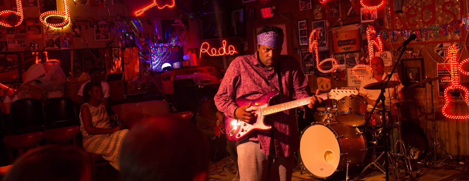 2018年の私たちのお気に入りの写真を世界中で、才能のある貢献者による10個の画像を、今年最も驚かせ、インスピレーションを与えてくれました。