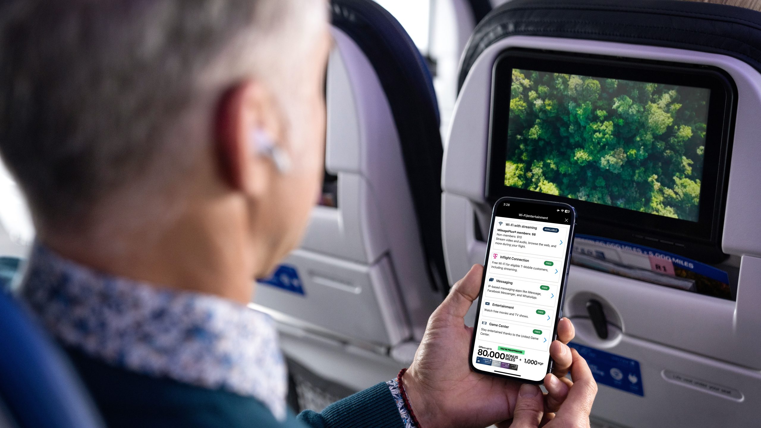 フライトのために携帯電話を飛行機モードにする必要がありますか？