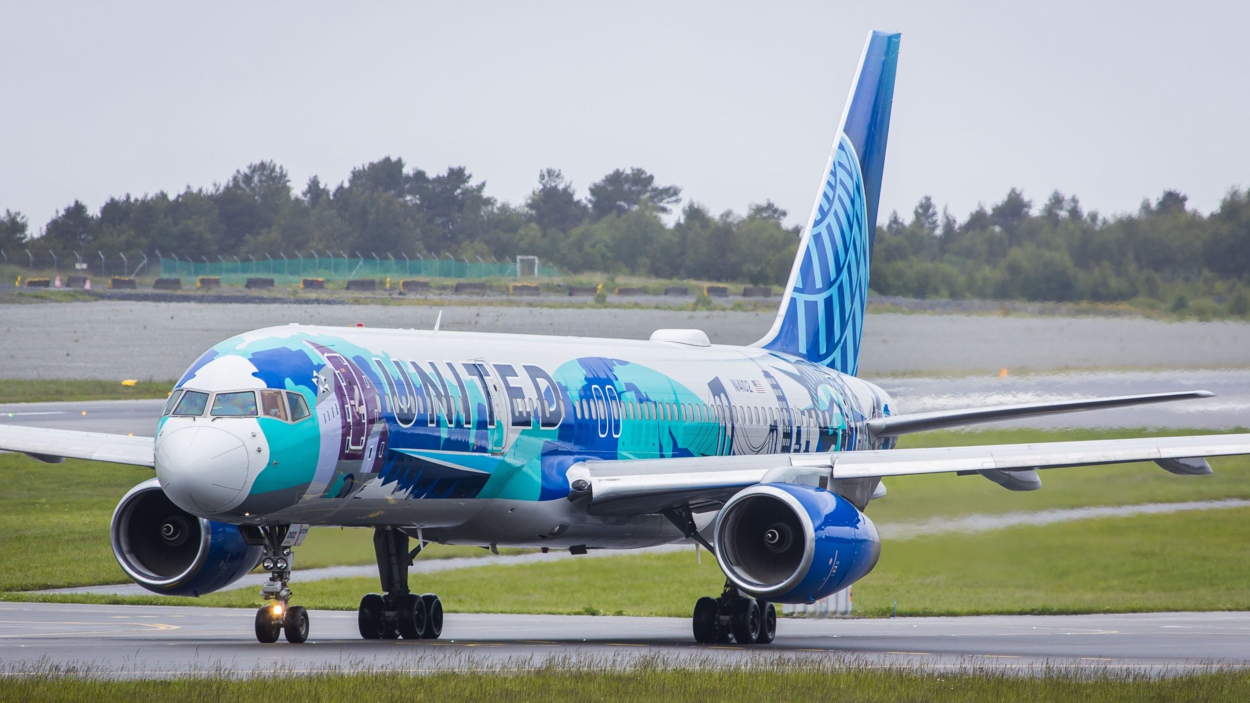 探索：大西洋横断ボーイング757便を提供する3つの航空会社