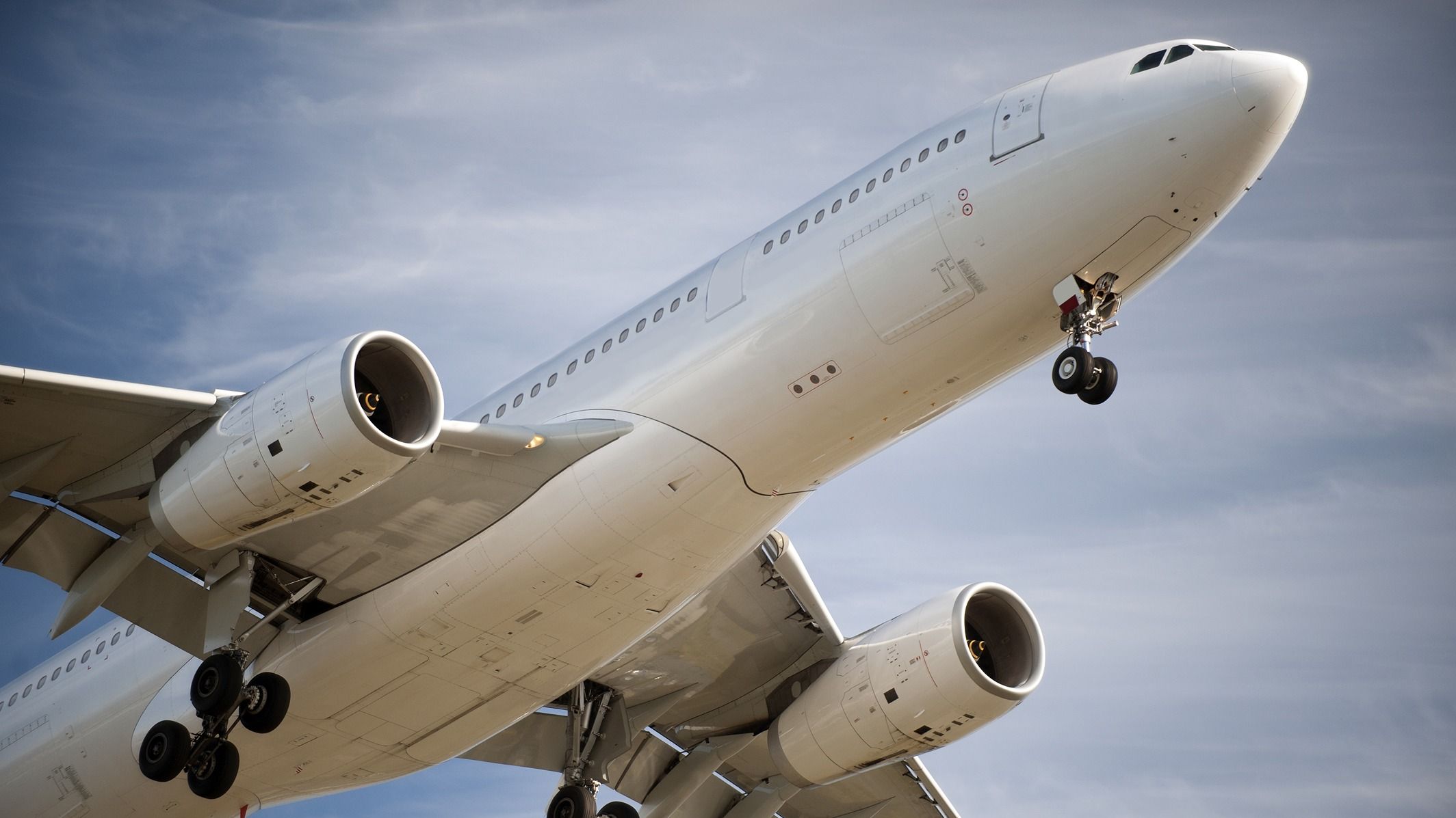 分析：航空会社が気候関連の移行リスクに反対している5つの緩和戦略