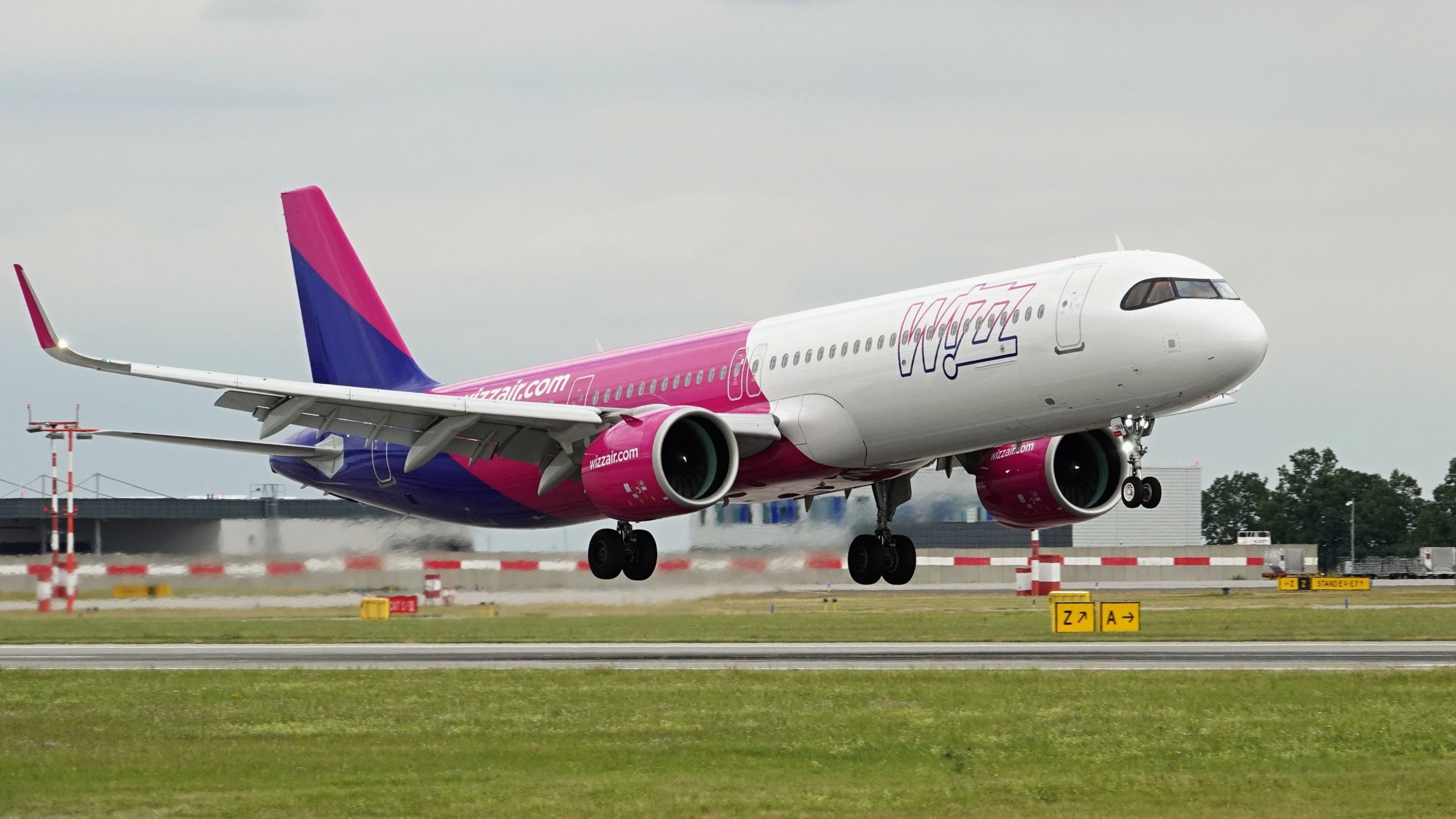 130万ドル：GTFエンジンの接地容量損失からのWizz Airの第1四半期の利益シンク
