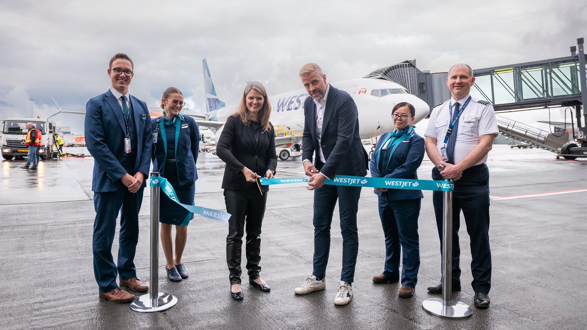 2,600以上の海里：カナダの7つの長距離ボーイング737夏のルート