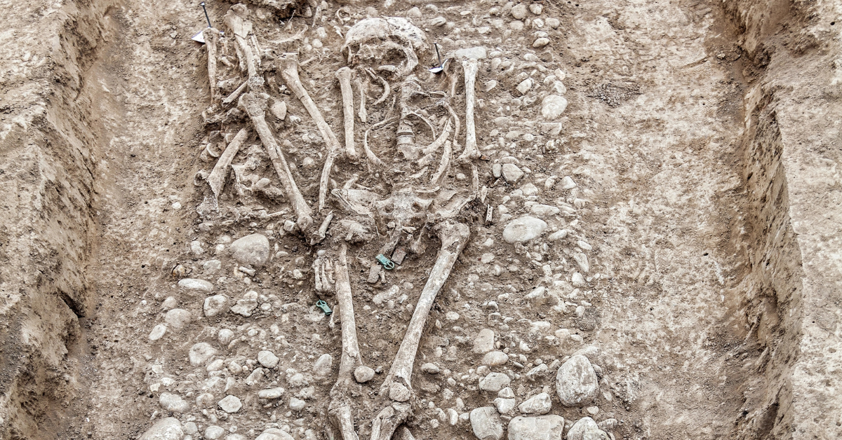 新しい研究では、ネアンデルタール人と初期のホモ・サピエンスの埋葬との恐ろしい違いが明らかになりました