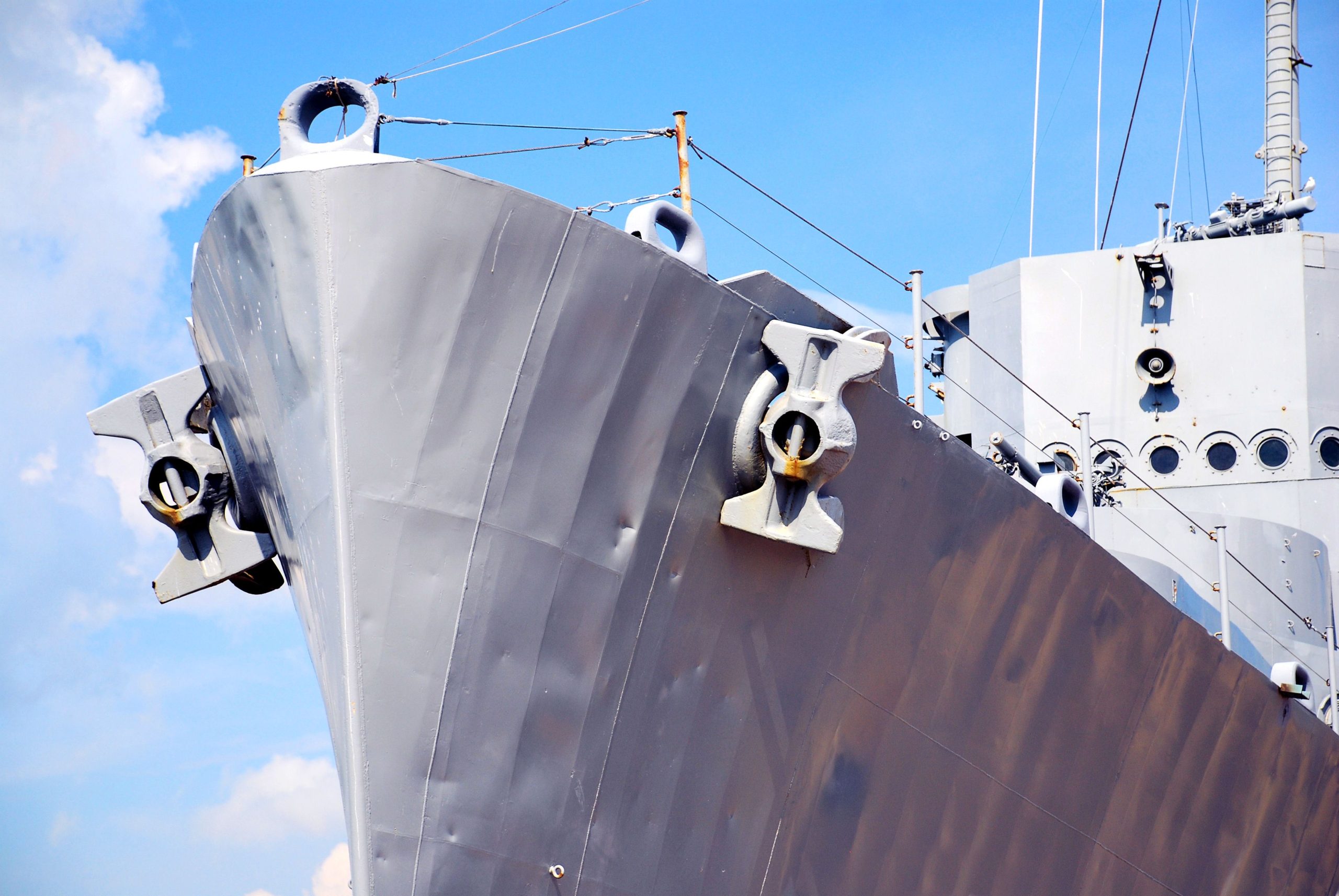 北カリフォルニアの海岸沖で沈んだ幽霊船が見つかりました