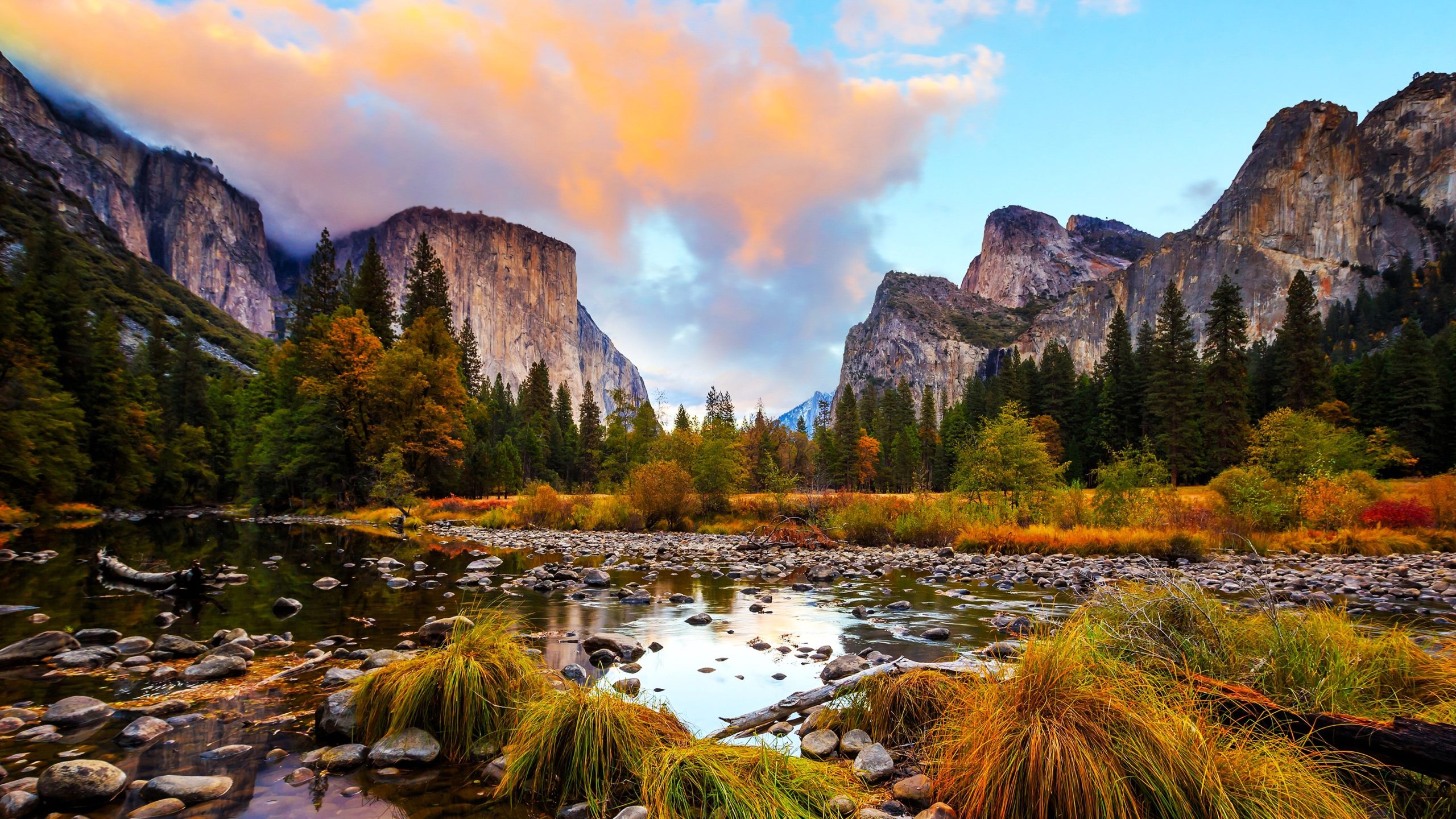 「南鉱山の女王」は、ヨセミテの玄関にある最も過小評価されている小さな町です
