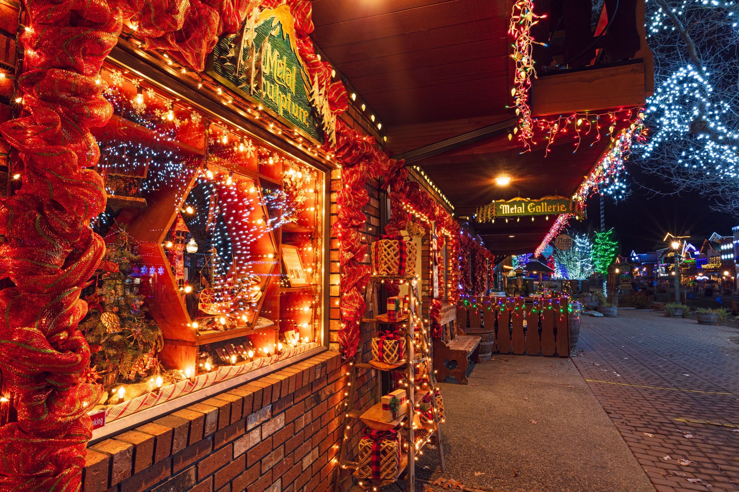 最高のクリスマスマーケットを持つアメリカの7つのお祝いの小さな町