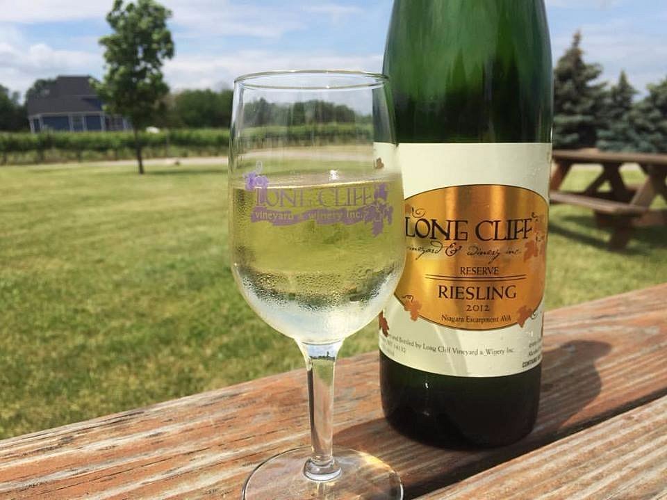 ナイアガラワイントレイルで11のワイナリーに会いましょう