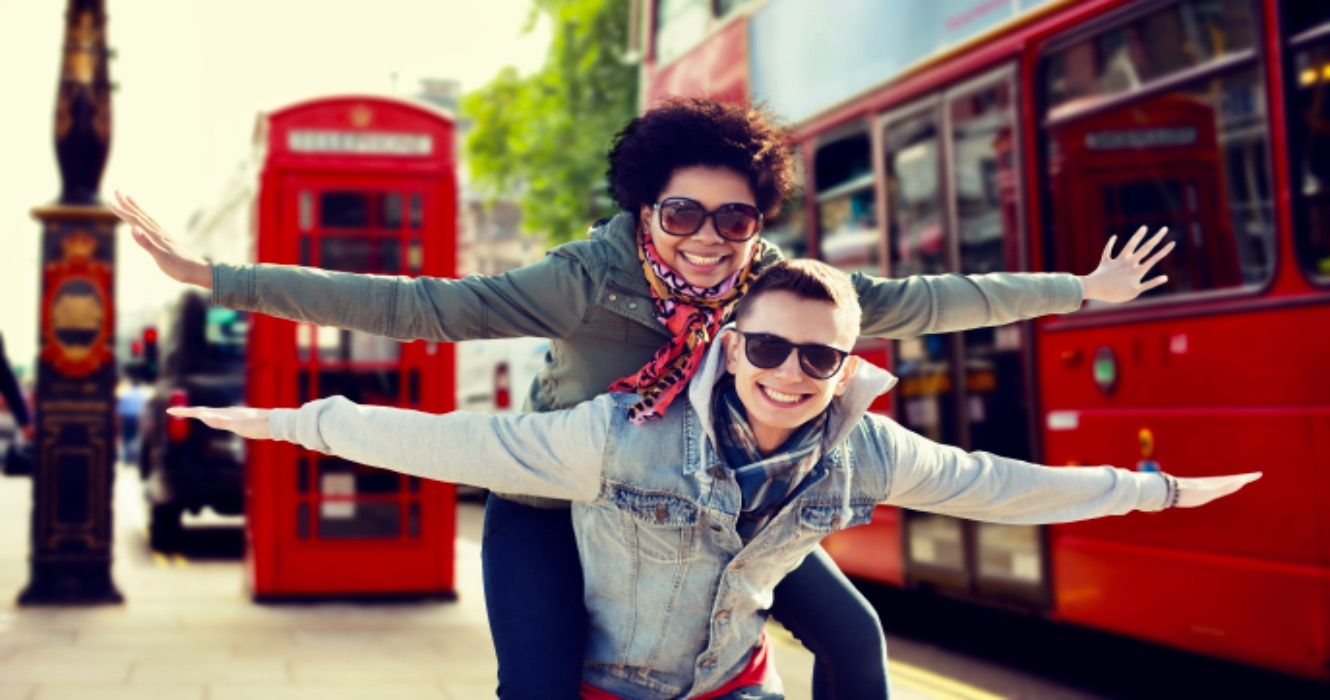 トップ9の夏の目的地は、誰もが今すぐフライトを予約しています