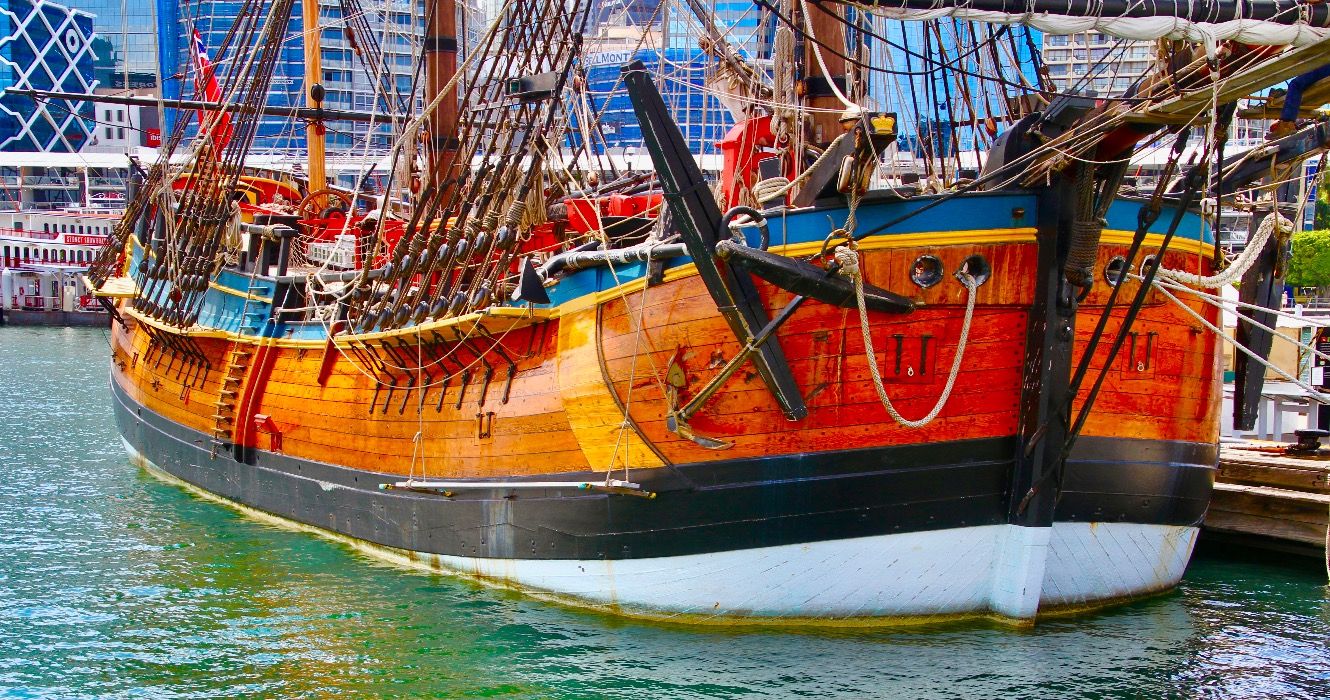 検索を中止してください！キャプテンクックの船はロードアイランドで積極的に識別されました