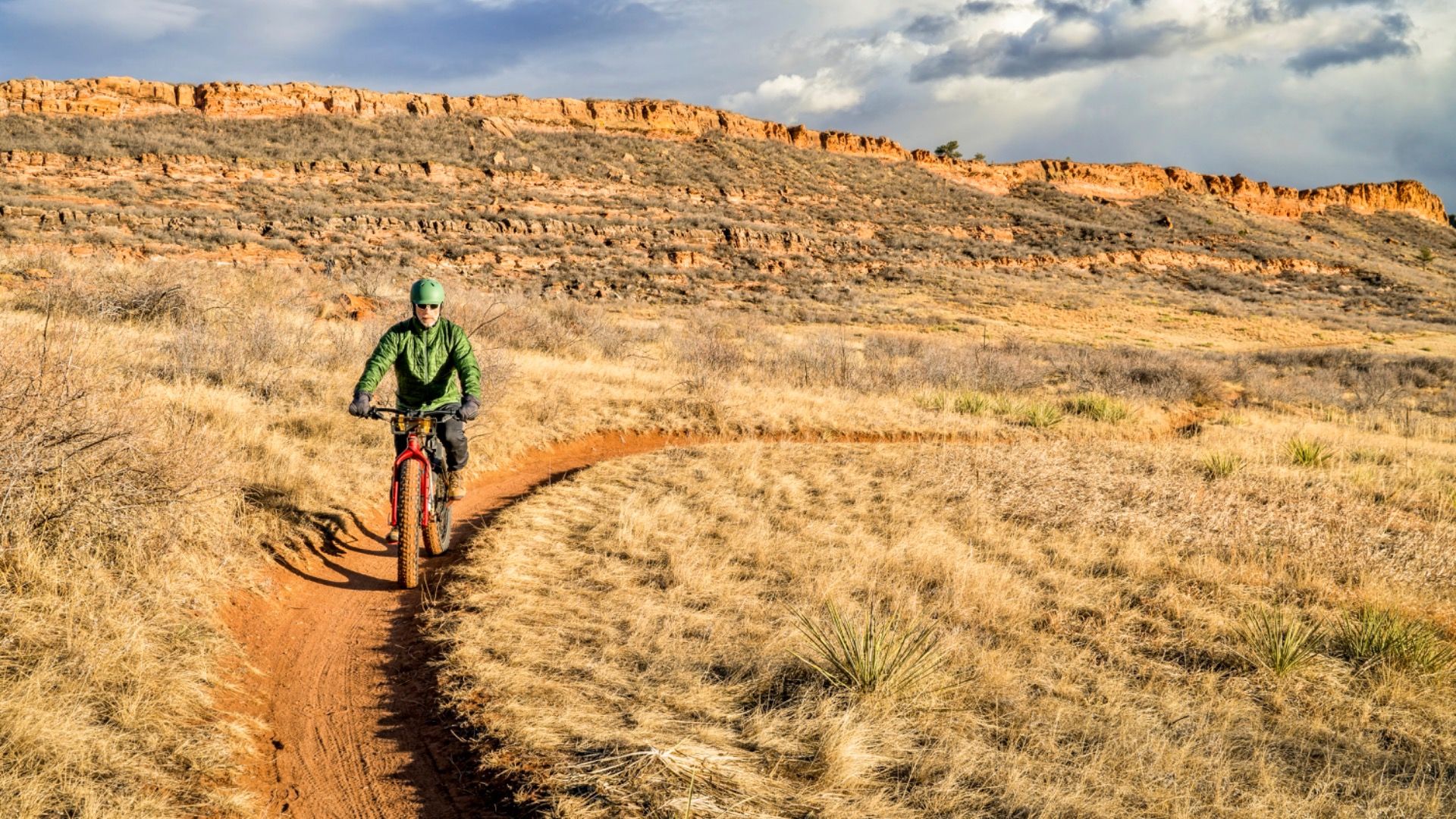 ロッキーマウンテンをスキップして、代わりにこの過小評価されている州立公園を訪れます