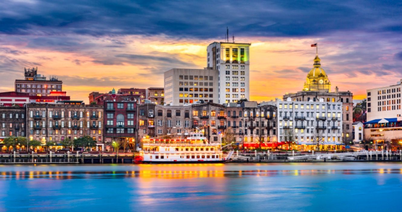 米国では、週に1,500ドル未満の10の手頃な価格の春休みの目的地