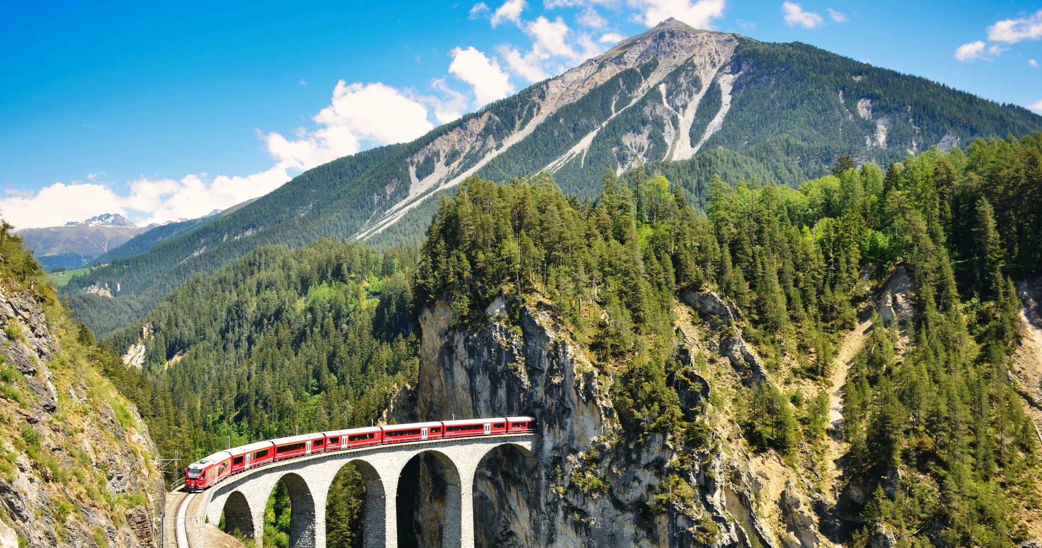 これがこの夏、スイスに滞在する最も安い町です