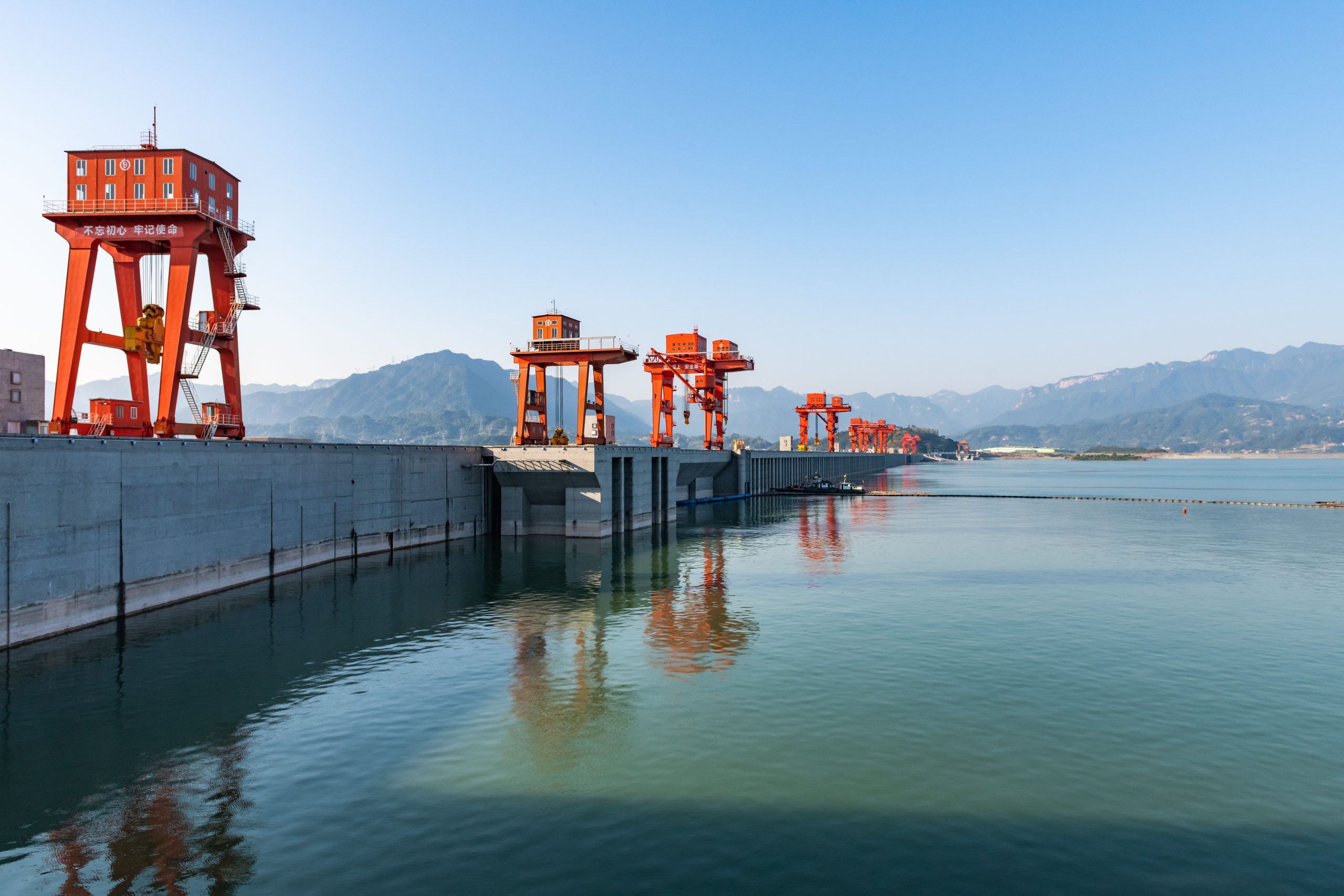 とても大規模な1日の長さを増やしました：地球の回転を遅らせた巨大な人工ダム