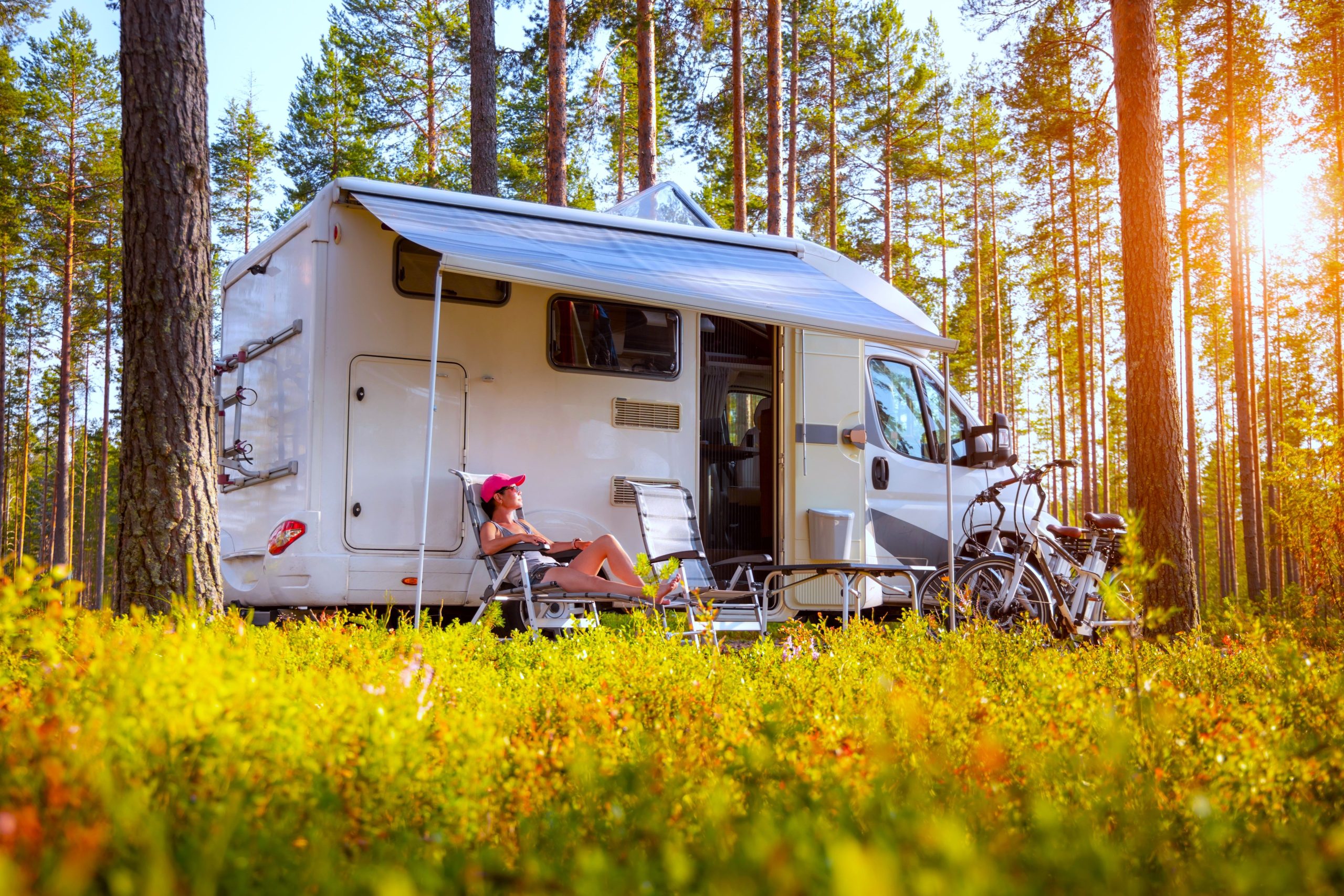 このノースカロライナの町がRVSとキャンプを禁止することが夏の訪問者にどのように影響するか