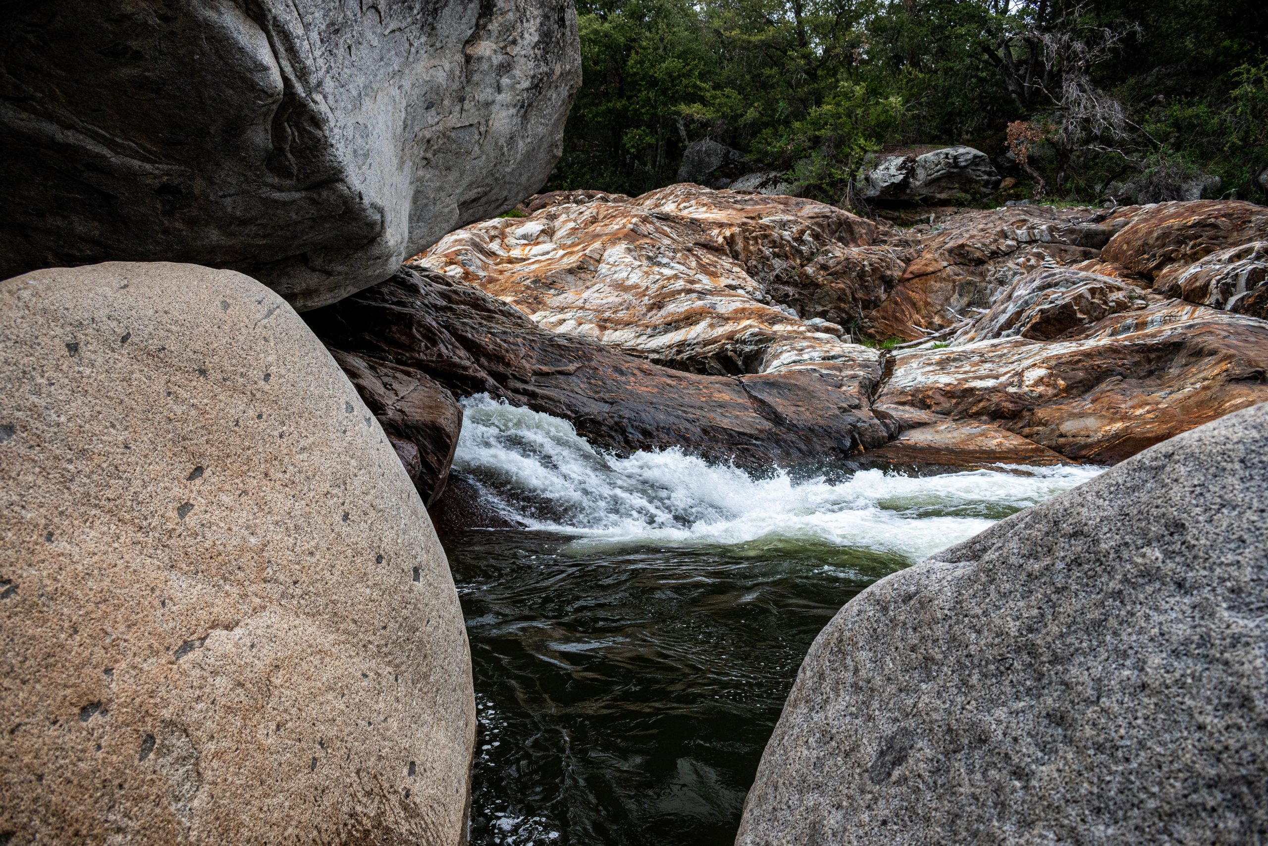 これはセコイア国立公園で最も秘密の場所です