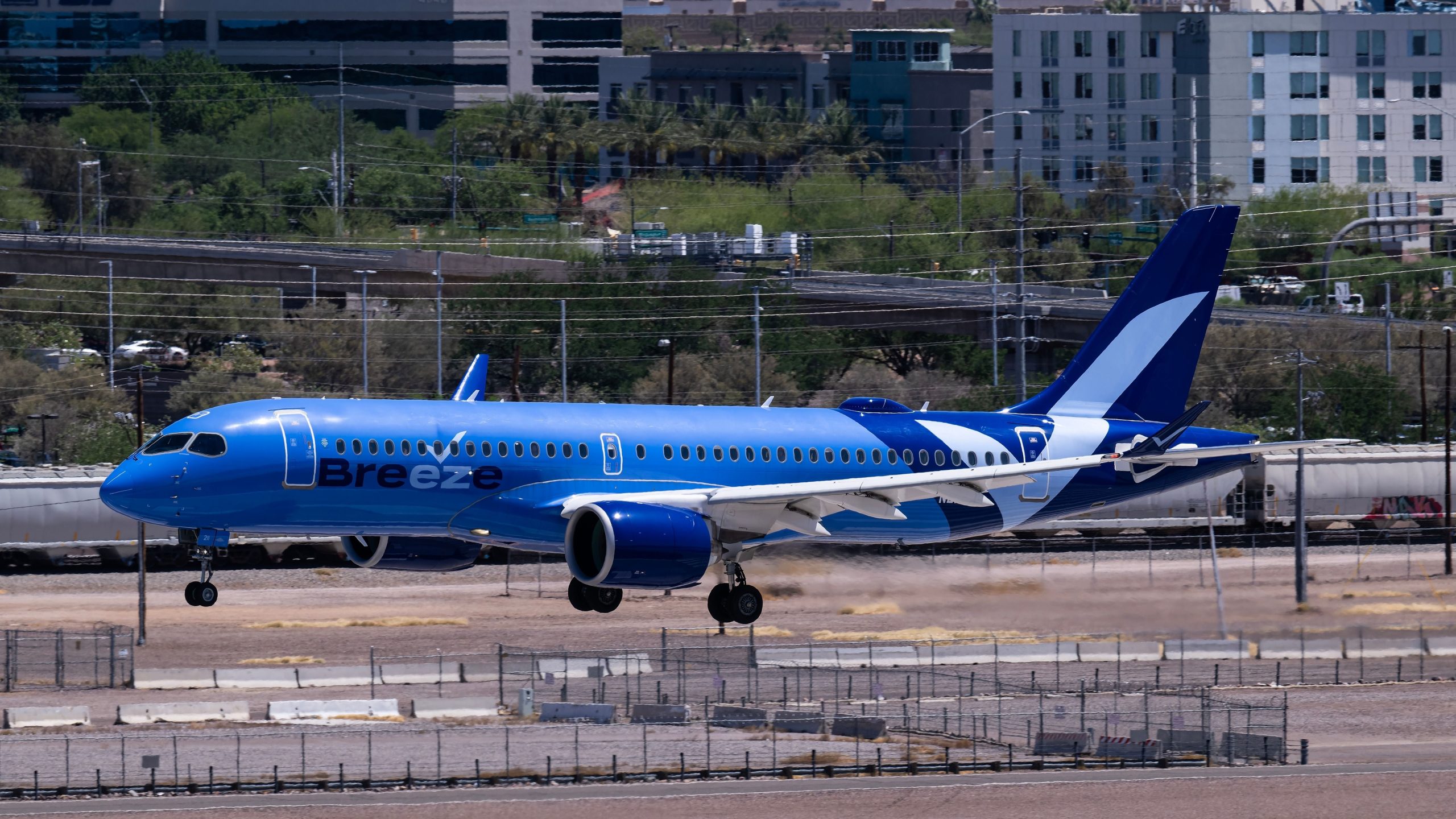 Breezeが海外に飛ぶための承認を受けているため、新しい国際的な低コストのフライトに設定されています