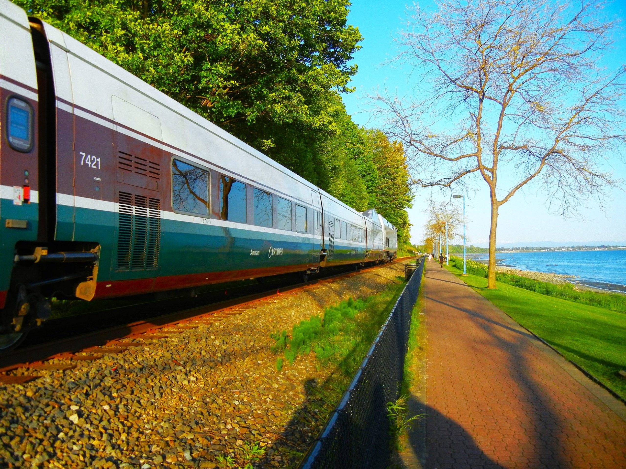 これらはオレゴンでアムトラックの最も人気のないルートです