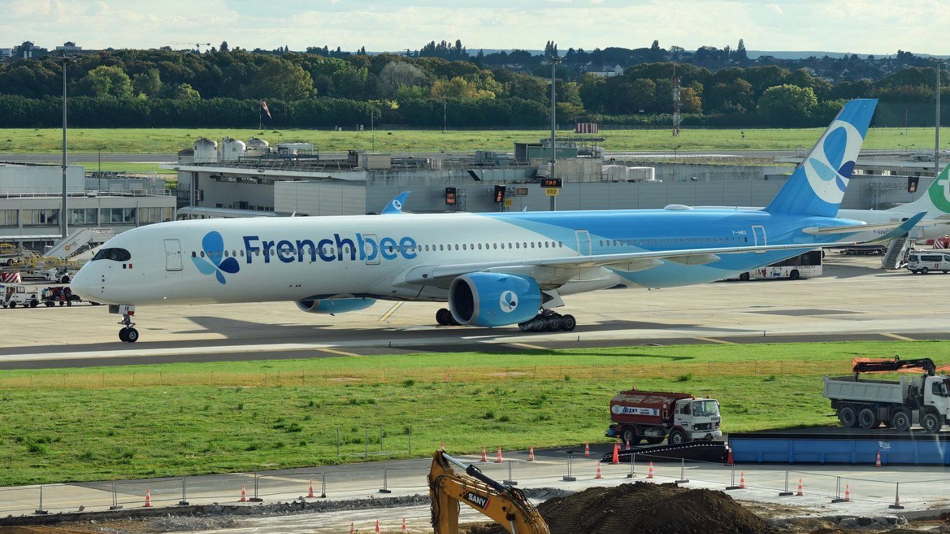 非常に大容量の480席のツインジェット航空機を備えた1つの米国ルート