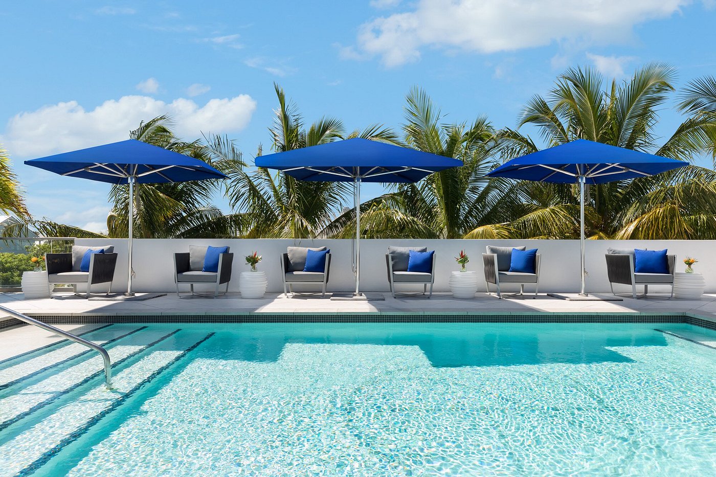 フロリダの14の夢のような屋上プール（デイパスエントリ付き！）