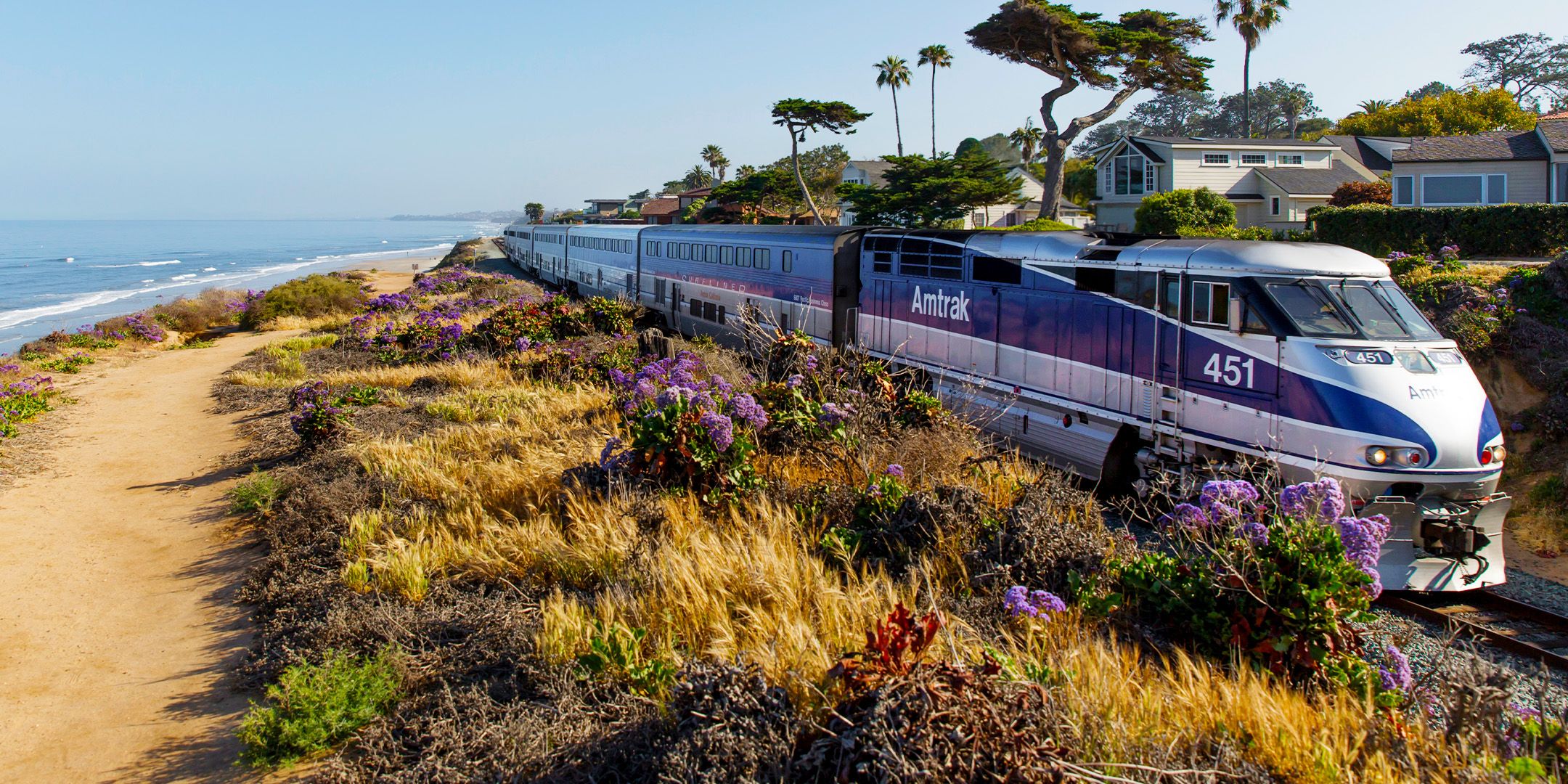 AIはアメリカの5つの最も美しい列車のルートと名付けましたが、私たちは同意します…ほとんど