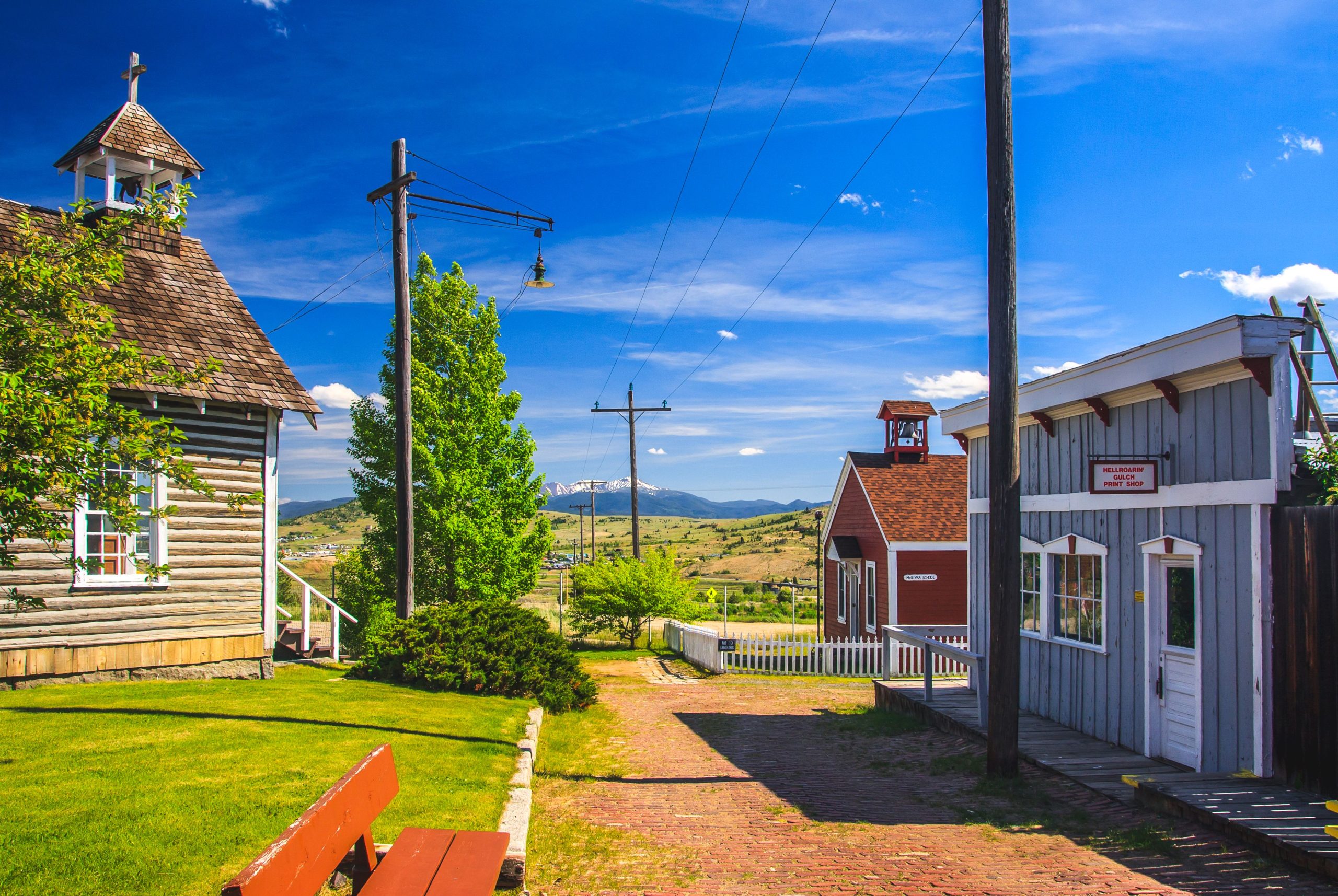 モンタナの引退に最適な場所は、公式にこの過小評価されている町です