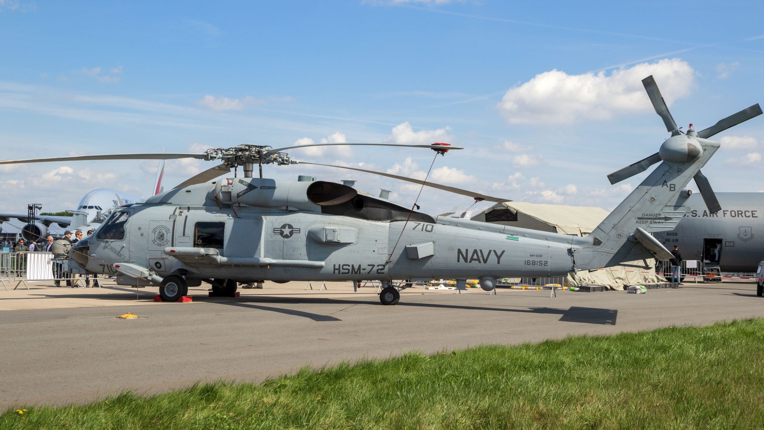 ニュージーランドは、MH-60Rシーホークヘリコプター、エアバスA321XLRジェットで防衛ゲームをアップします