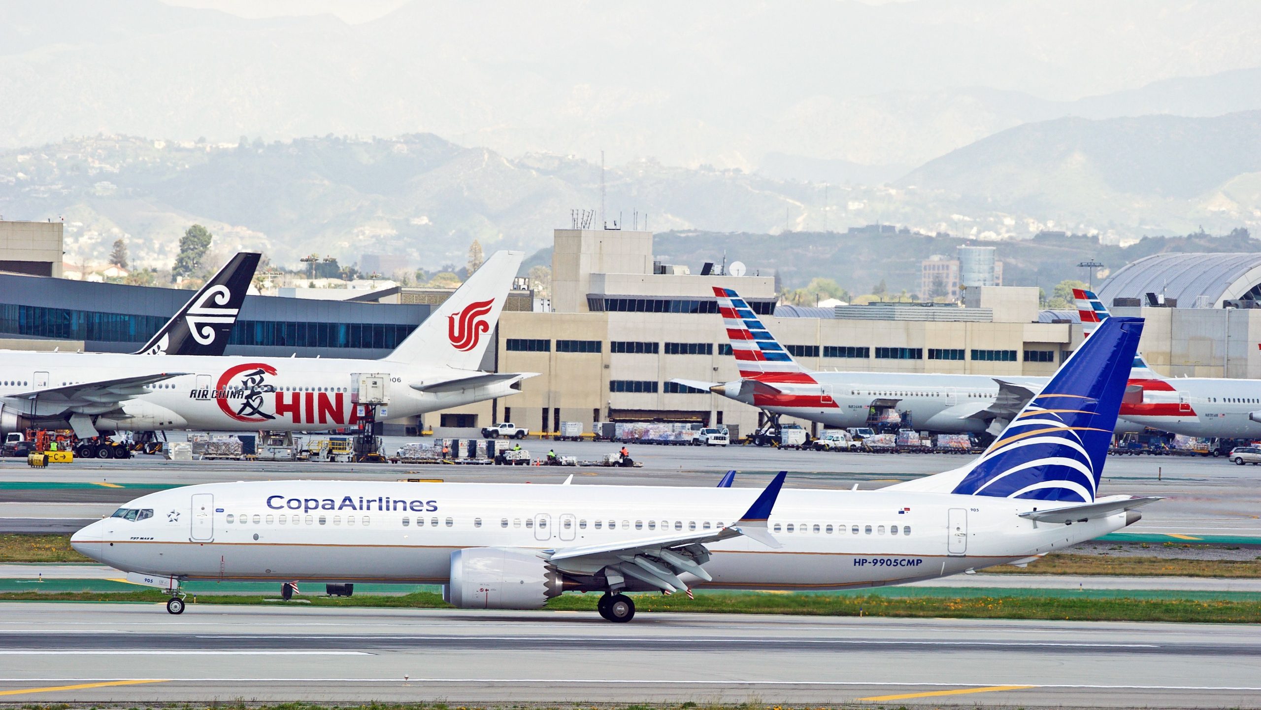 ボーイングは、737年の初期の最大配達を称賛しました