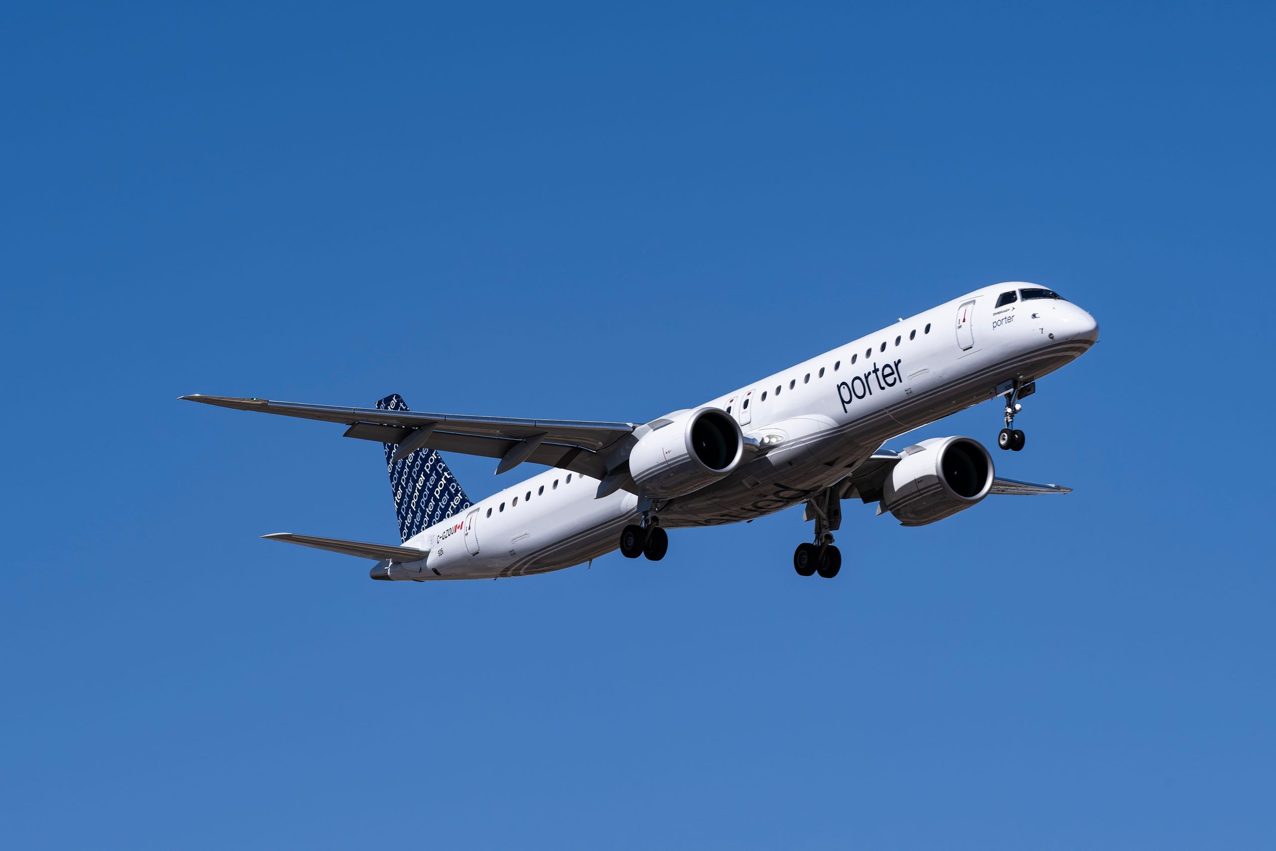 ポーター航空は、私たちとカナダが緊張中に旅行することにまったく異なるアプローチでカナダ人を驚かせます