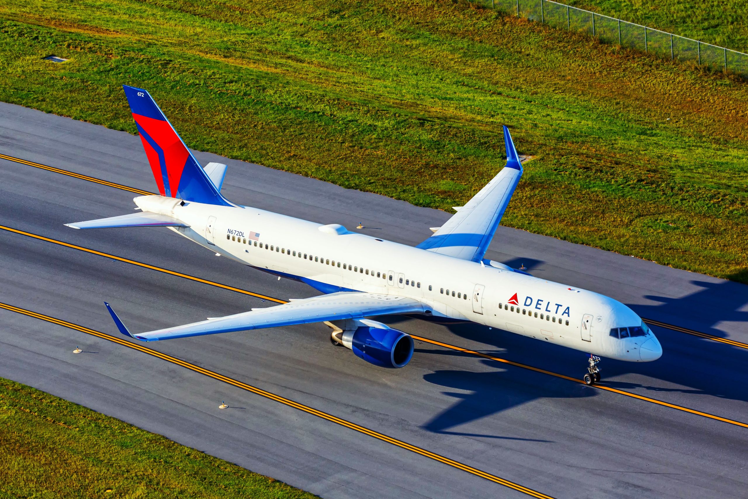 米国は、デルタの懸念の後に価格を引き上げるために、アメリカ人の個人データを不当に武器化する航空会社を停止するためにAI禁止を求めています